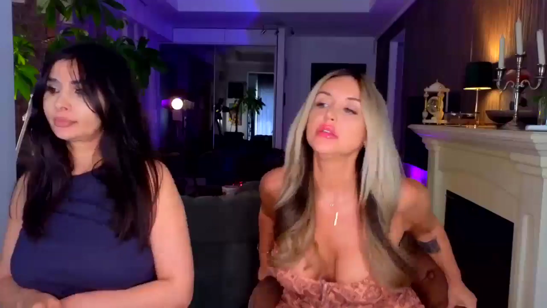 Gallery image thumbnail from TheSassyOne's myfreecams stream on, 06/23/2024, 20:09 image 3 of 20