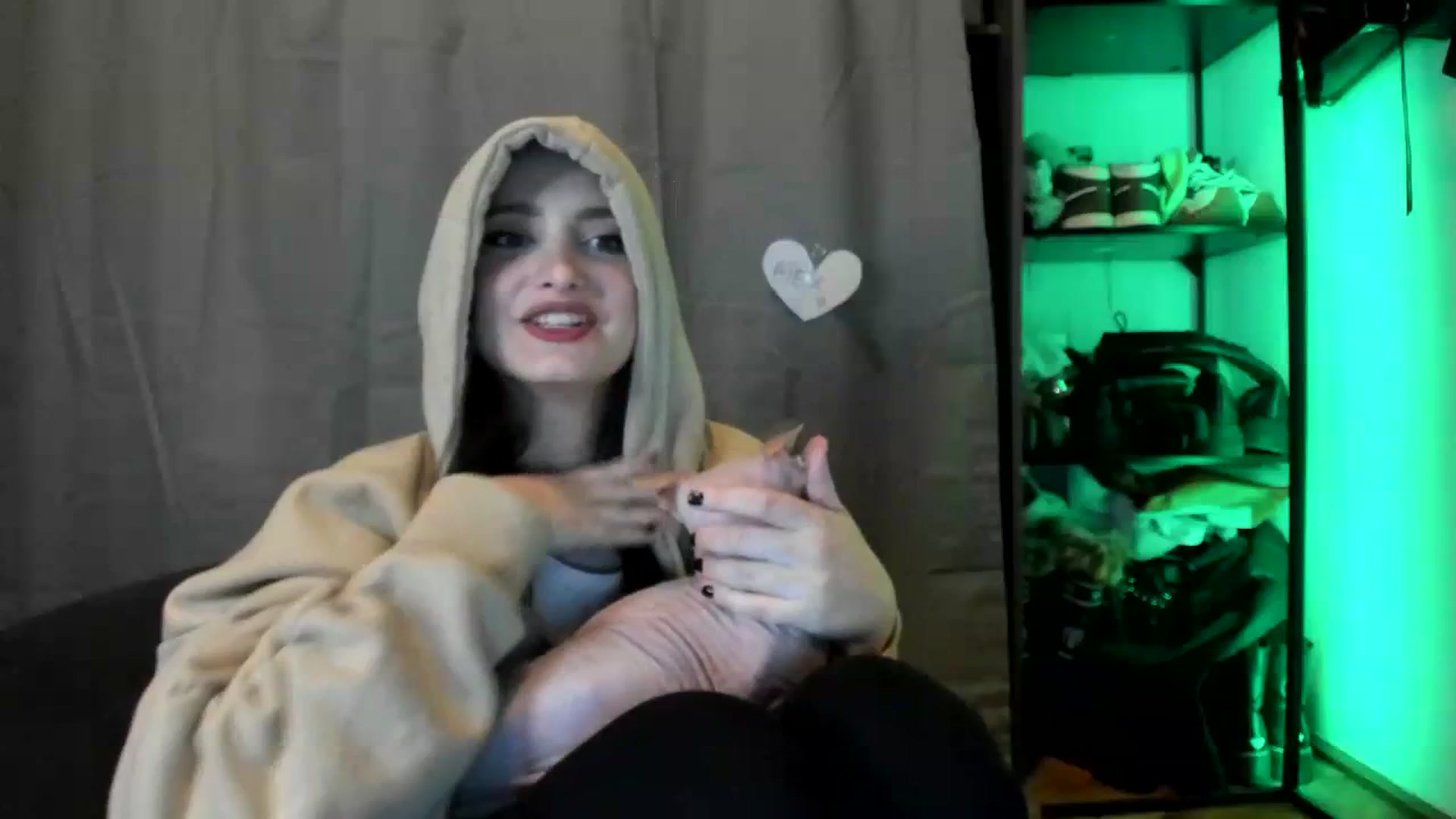 Gallery image thumbnail from TheScrewer's myfreecams stream on, 03/02/2024, 21:58 image 3 of 20