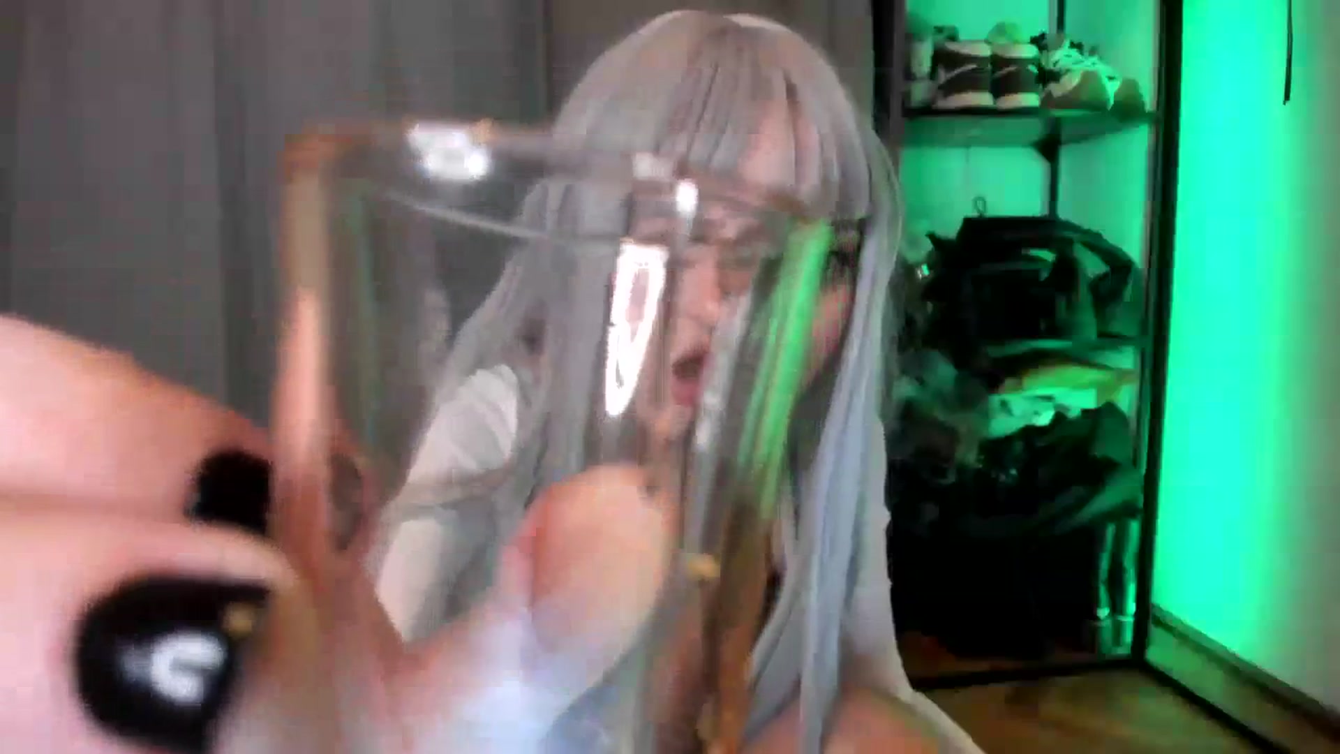 Gallery image thumbnail from TheScrewer's myfreecams stream on, 03/06/2024, 21:31 image 15 of 20
