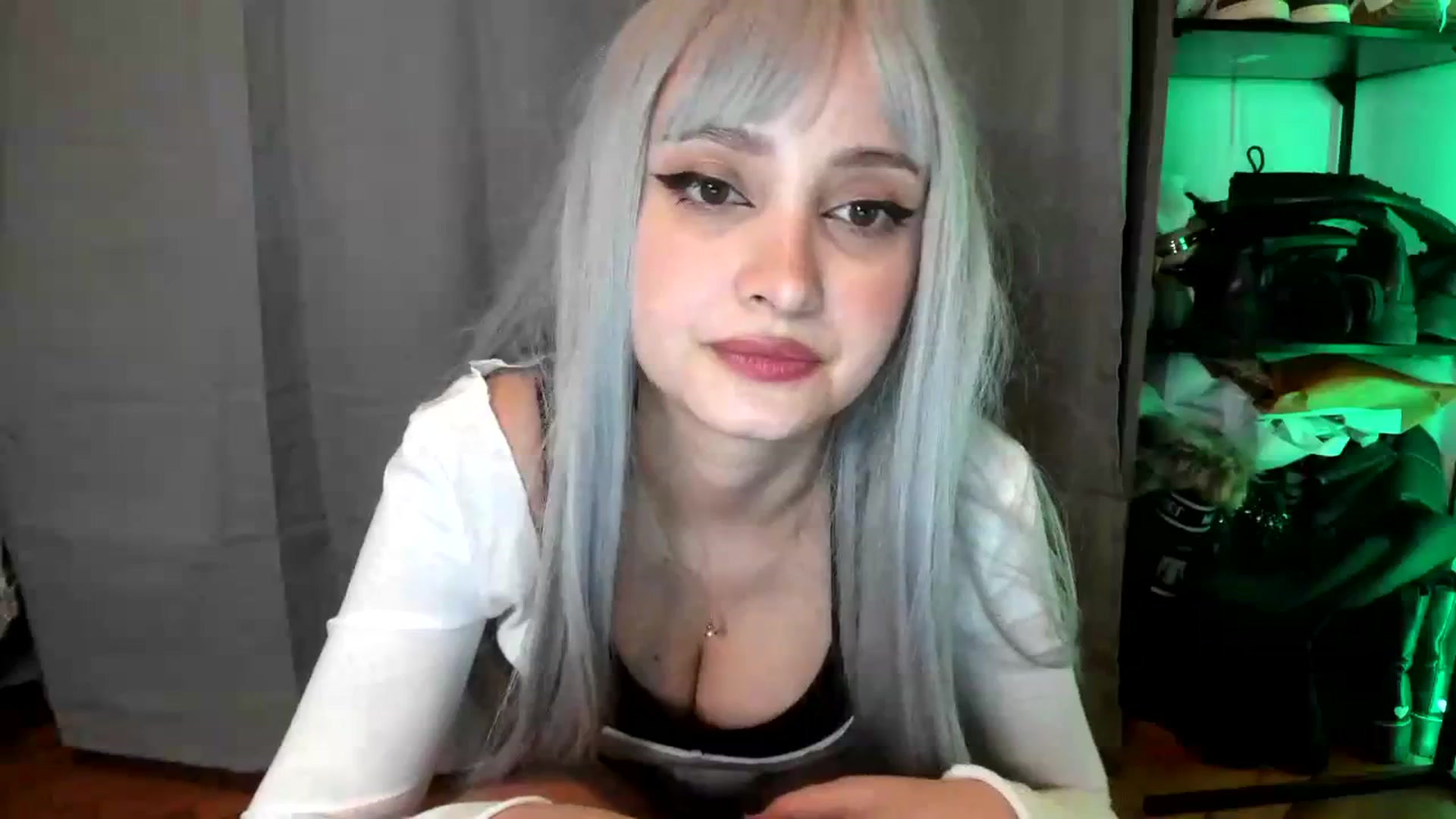Gallery image thumbnail from TheScrewer's myfreecams stream on, 03/06/2024, 21:31 image 17 of 20