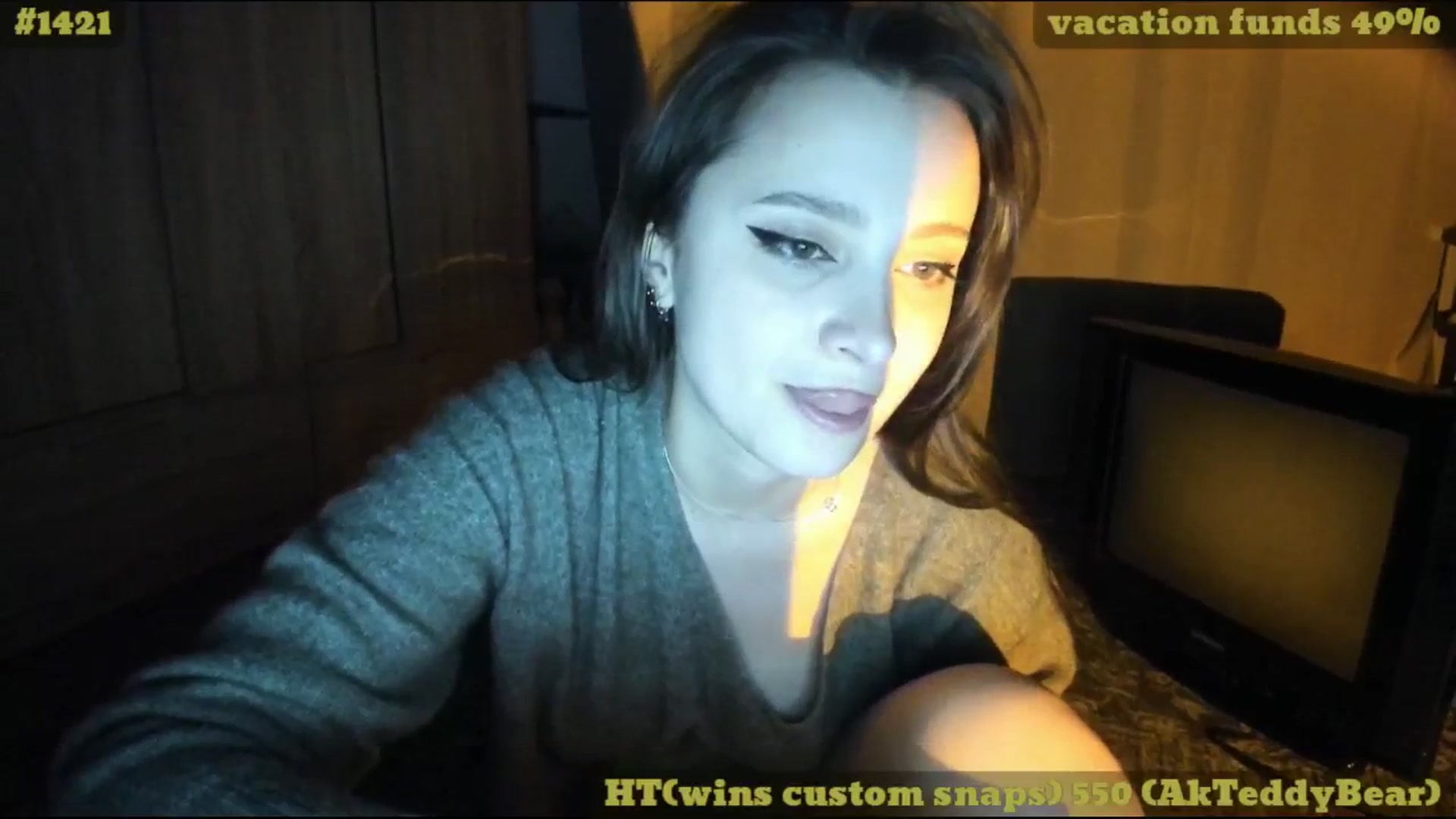 Gallery image thumbnail from TheScrewer's myfreecams stream on, 05/08/2025, 23:53 image 14 of 20