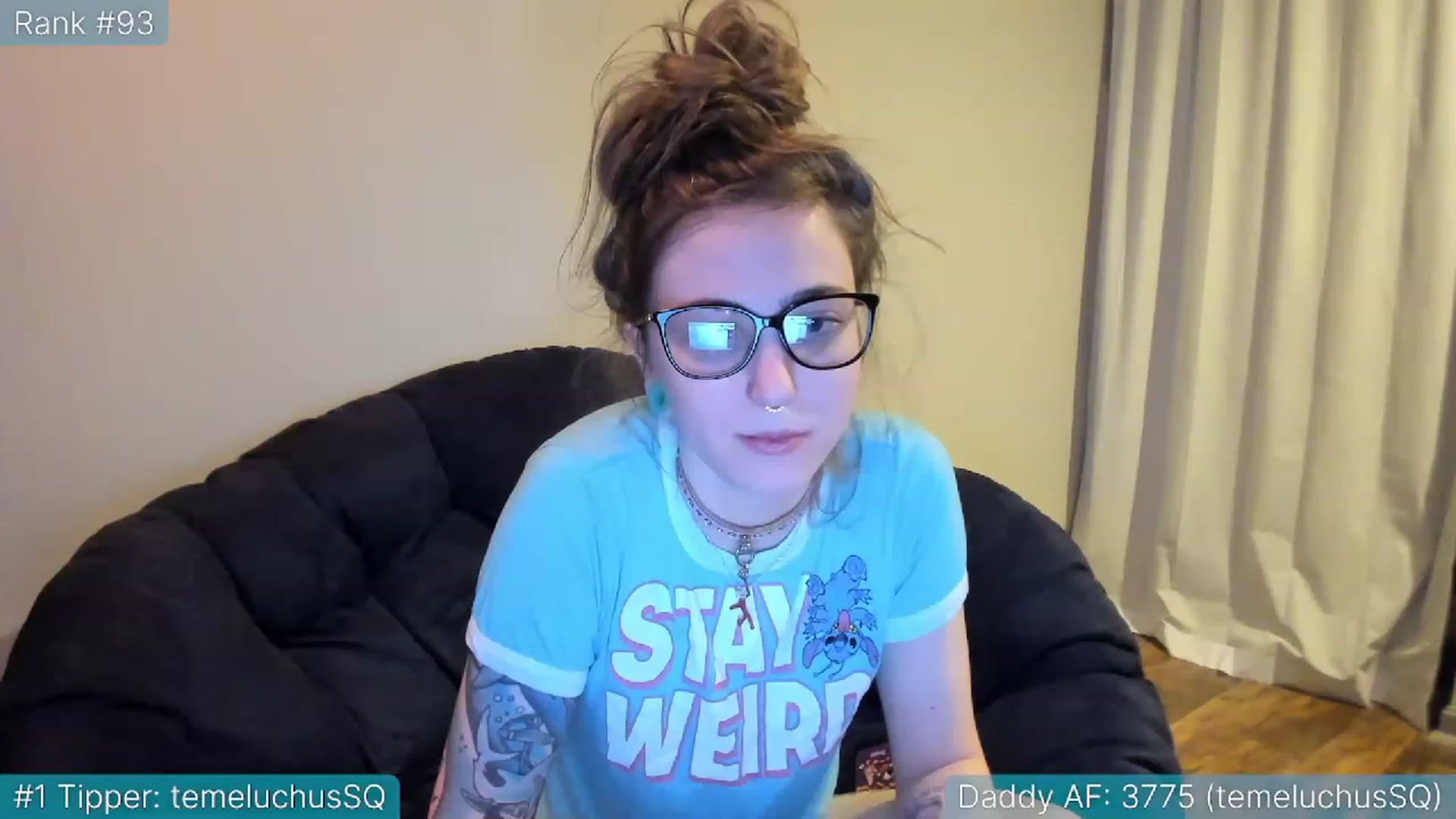Gallery image thumbnail from TheSharkQueen's myfreecams stream on, 11/25/2022, 06:11 image 3 of 20