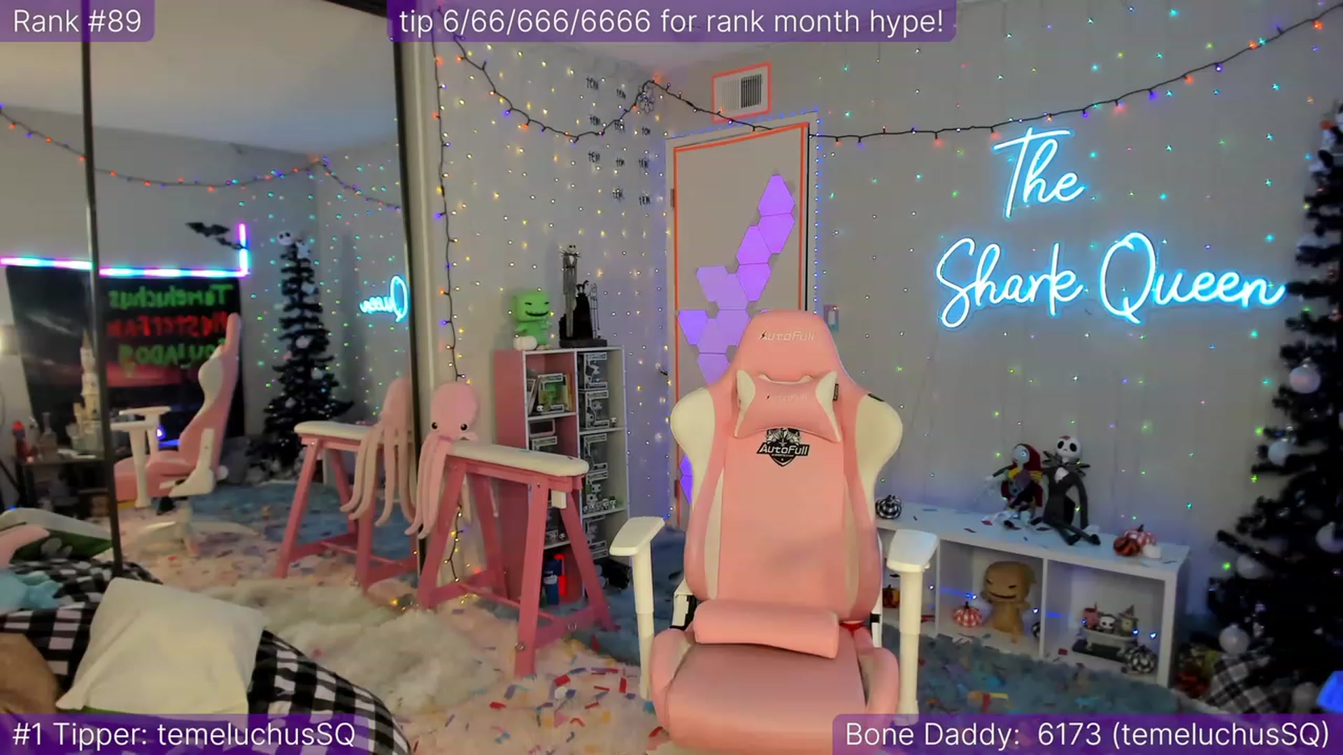 Gallery image thumbnail from TheSharkQueen's myfreecams stream on, 12/02/2022, 04:47 image 11 of 20