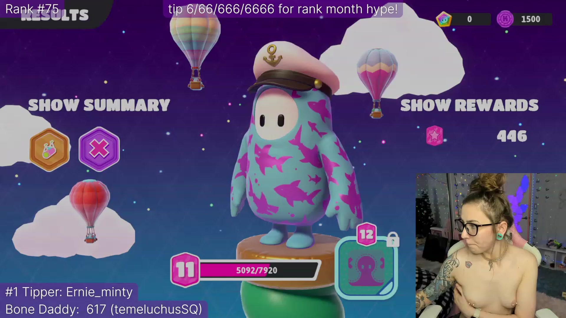 Gallery image thumbnail from TheSharkQueen's myfreecams stream on, 12/06/2022, 05:37 image 18 of 20