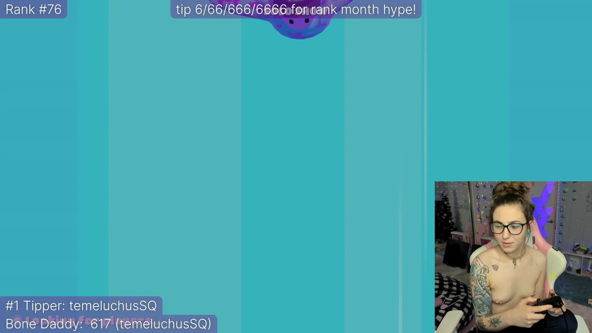 Gallery image thumbnail from TheSharkQueen's myfreecams stream on, 12/06/2022, 05:37 image 8 of 20