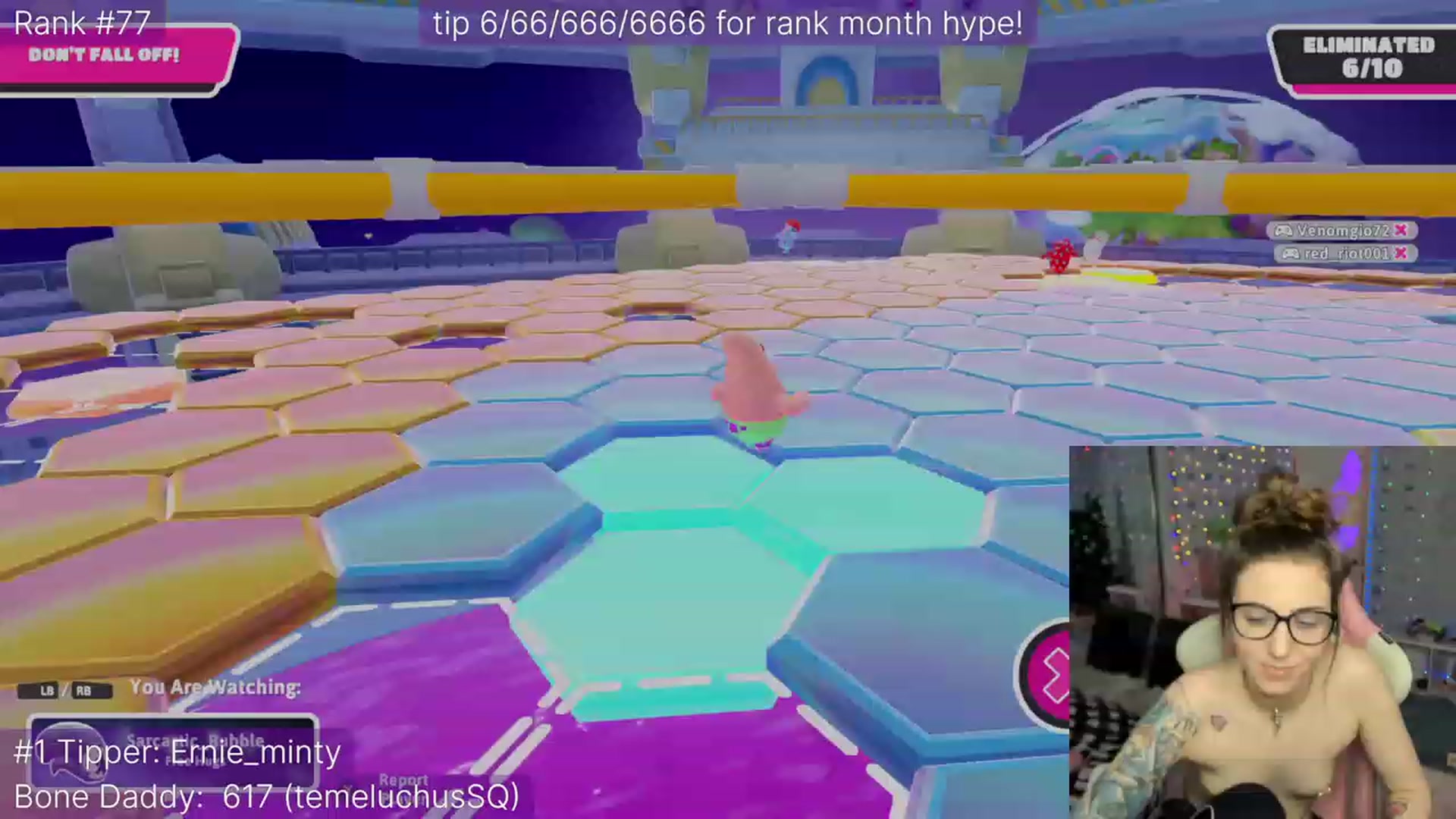 Gallery image thumbnail from TheSharkQueen's myfreecams stream on, 12/06/2022, 06:00 image 18 of 20