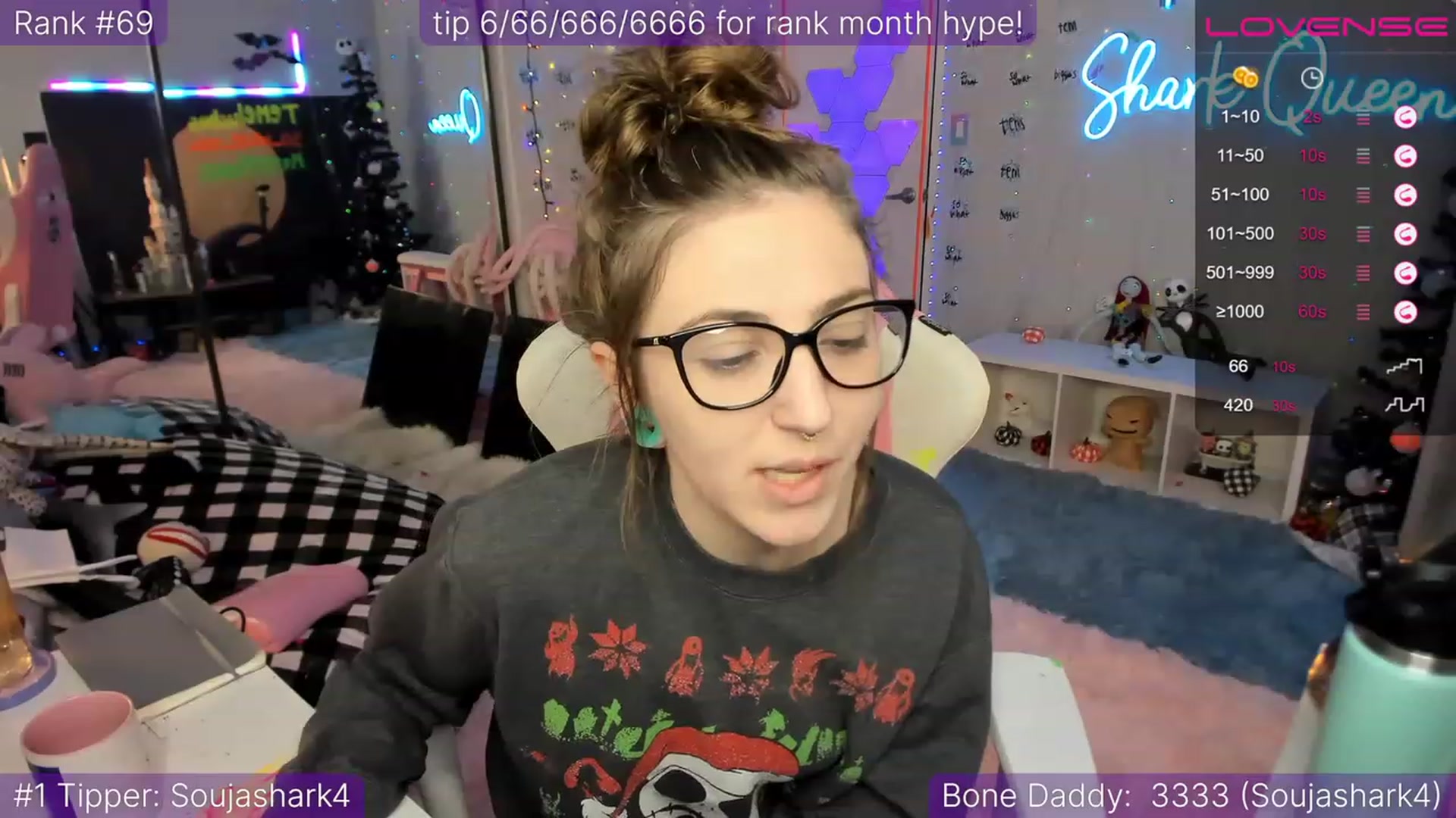Gallery image thumbnail from TheSharkQueen's myfreecams stream on, 12/09/2022, 02:37 image 20 of 20