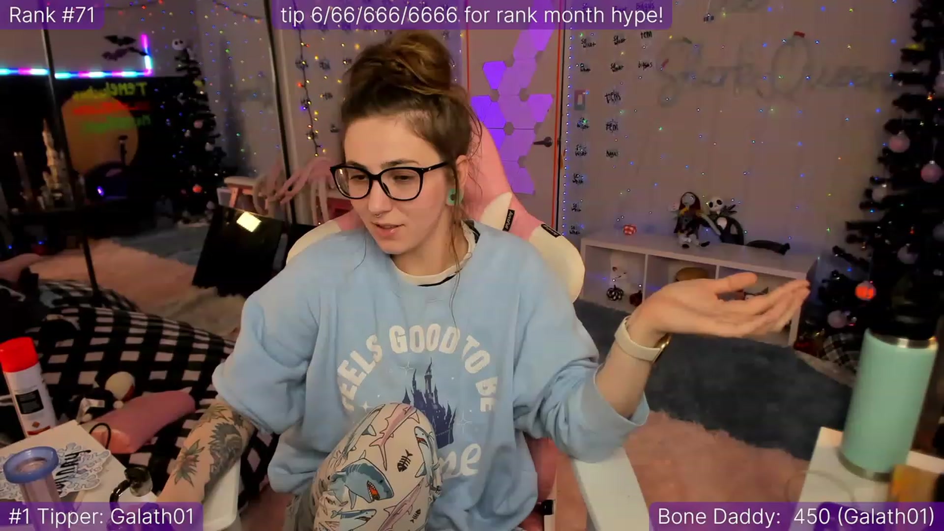 Gallery image thumbnail from TheSharkQueen's myfreecams stream on, 12/09/2022, 12:10 image 16 of 20