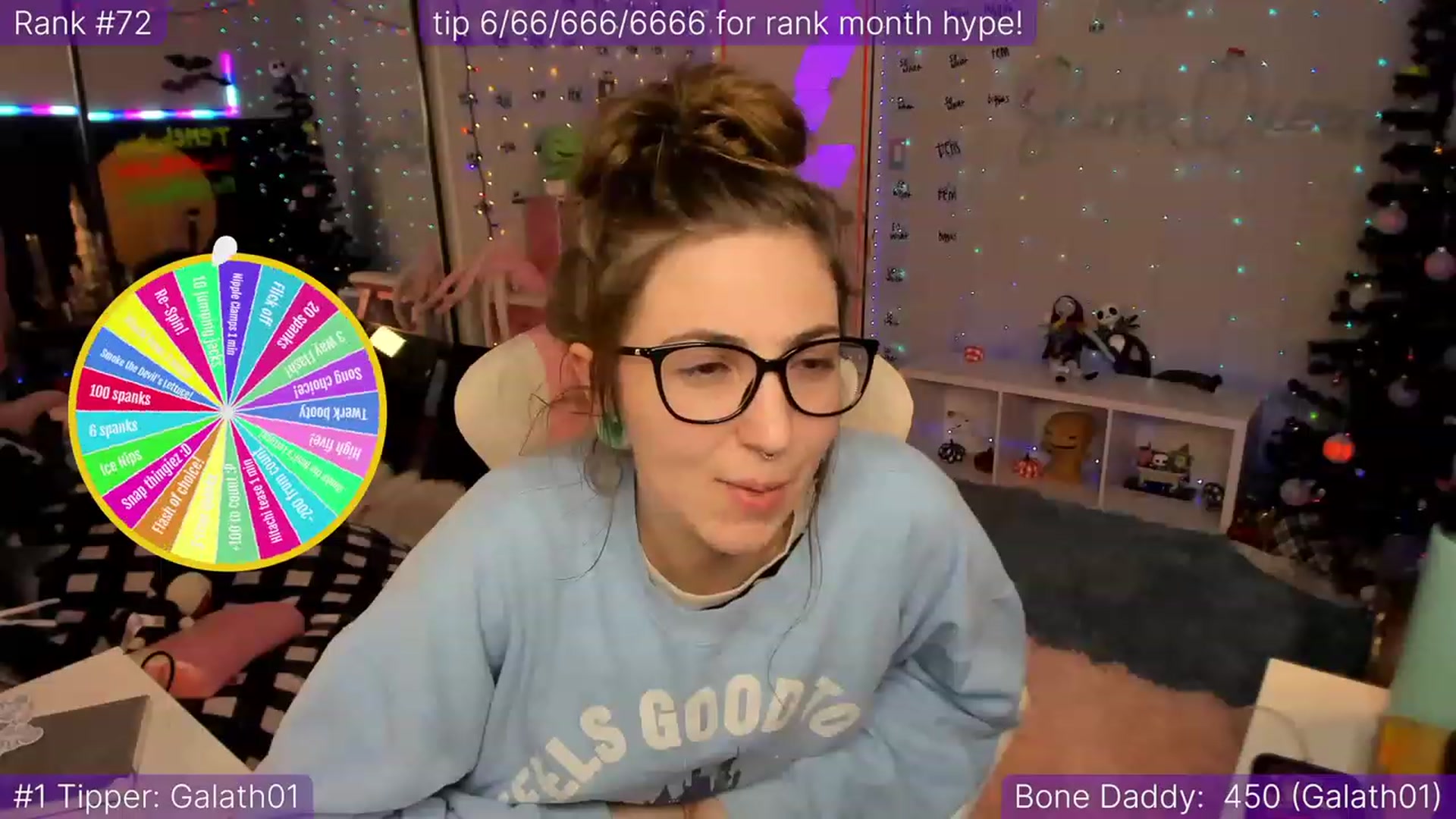 Gallery image thumbnail from TheSharkQueen's myfreecams stream on, 12/09/2022, 12:10 image 6 of 20