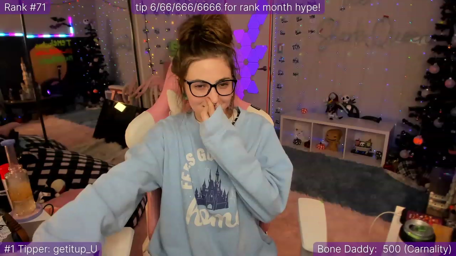 Gallery image thumbnail from TheSharkQueen's myfreecams stream on, 12/09/2022, 12:46 image 11 of 20