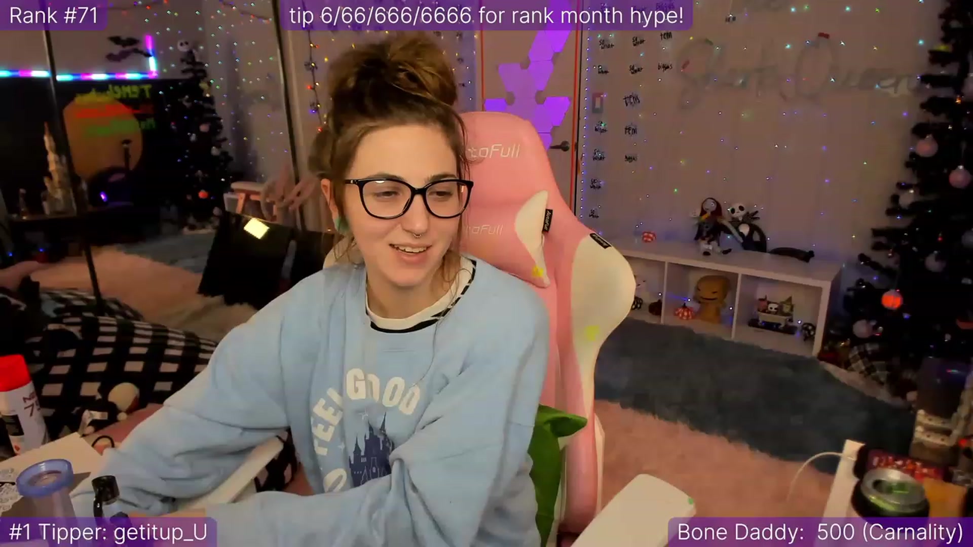 Gallery image thumbnail from TheSharkQueen's myfreecams stream on, 12/09/2022, 12:46 image 14 of 20