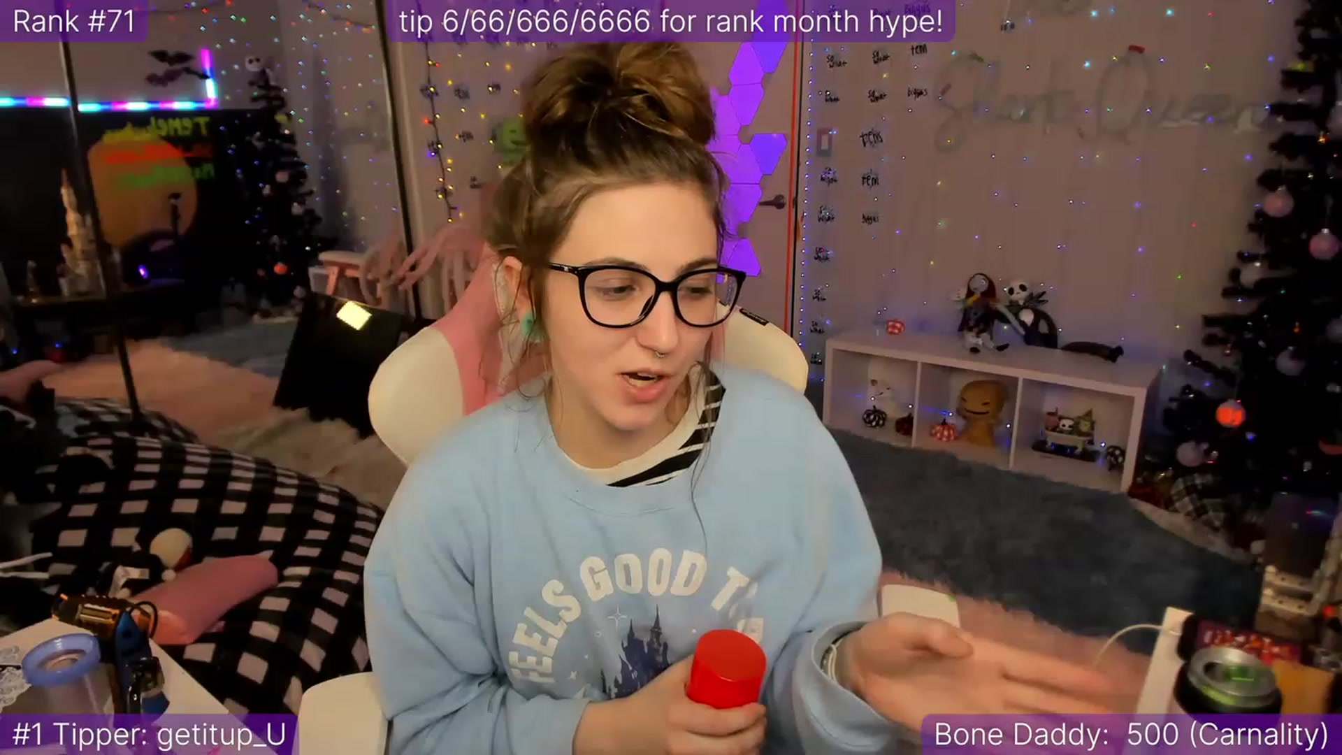 Gallery image thumbnail from TheSharkQueen's myfreecams stream on, 12/09/2022, 12:46 image 13 of 20