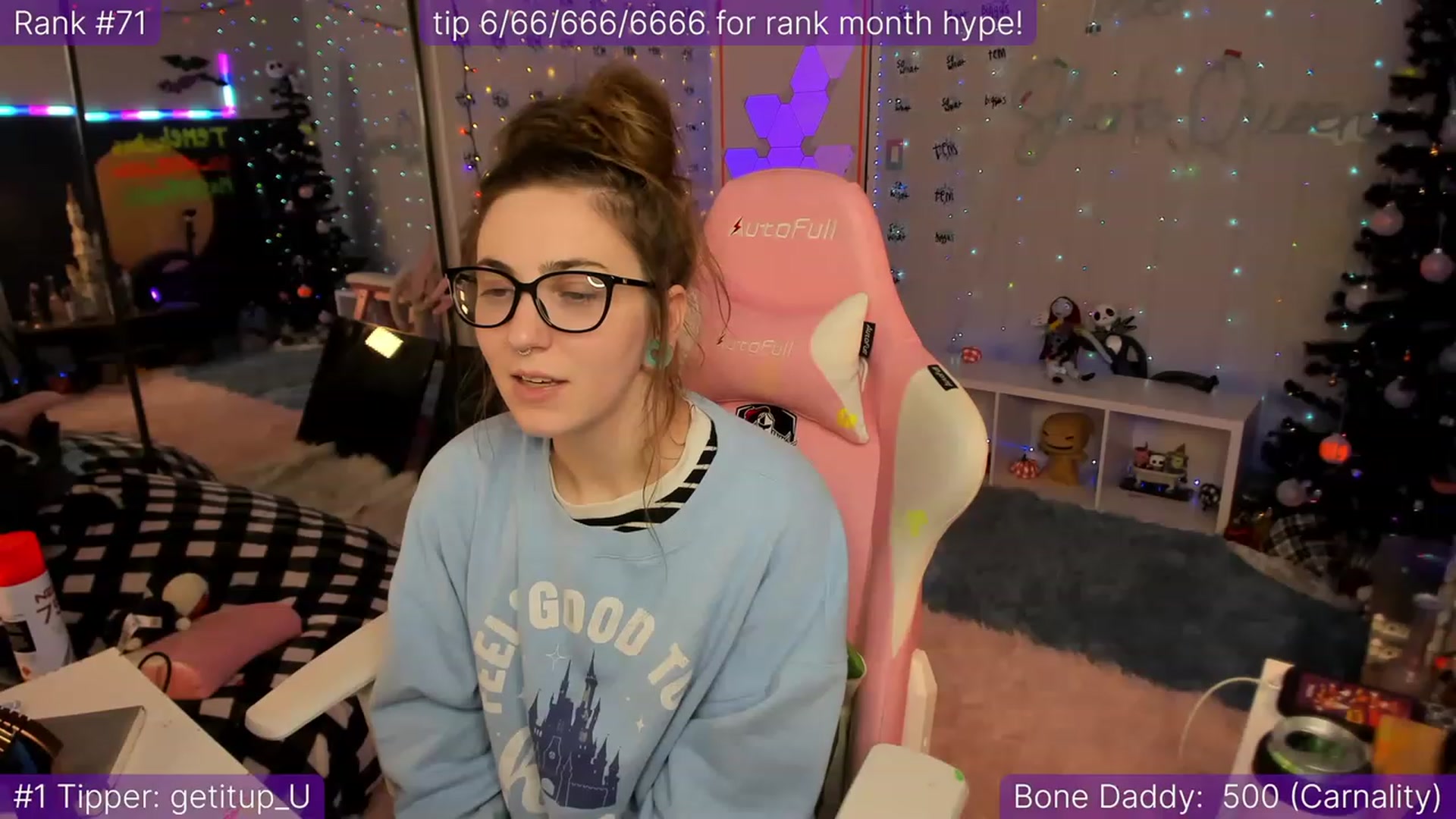 Gallery image thumbnail from TheSharkQueen's myfreecams stream on, 12/09/2022, 12:46 image 18 of 20