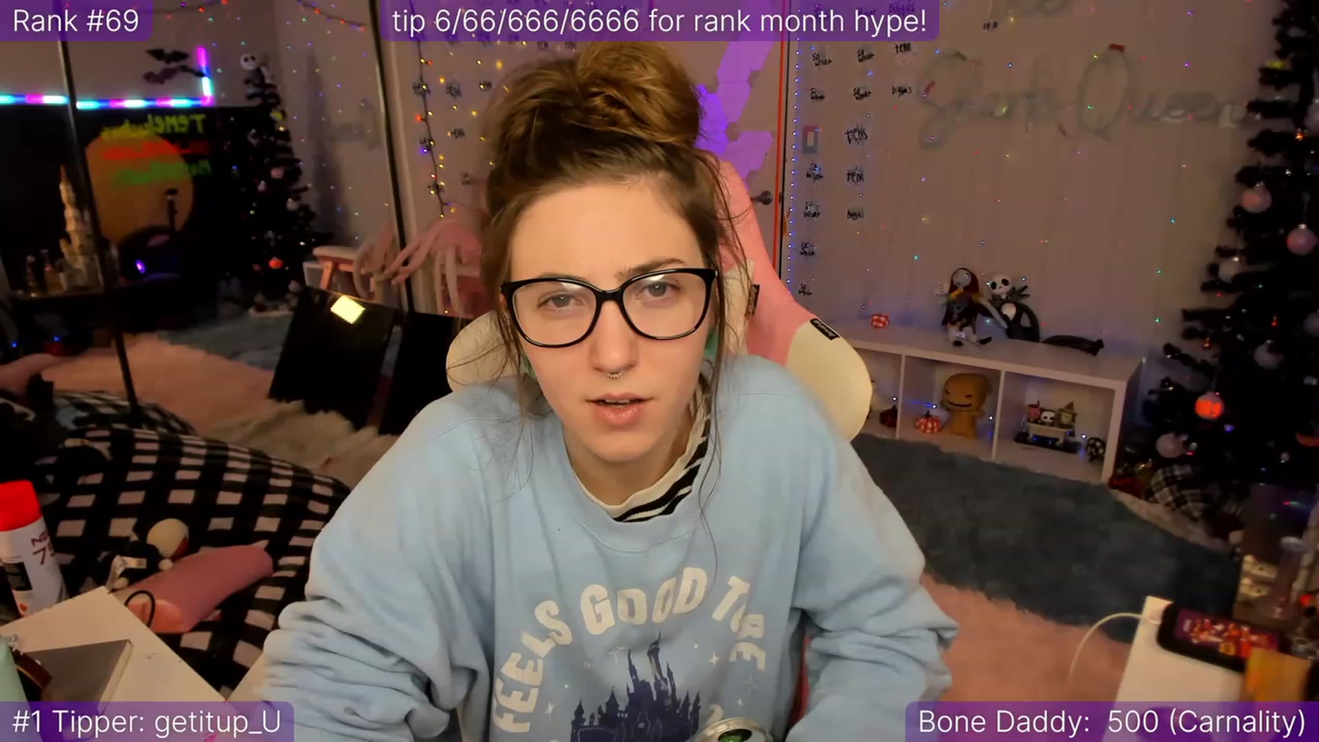 Gallery image thumbnail from TheSharkQueen's myfreecams stream on, 12/09/2022, 13:57 image 2 of 20