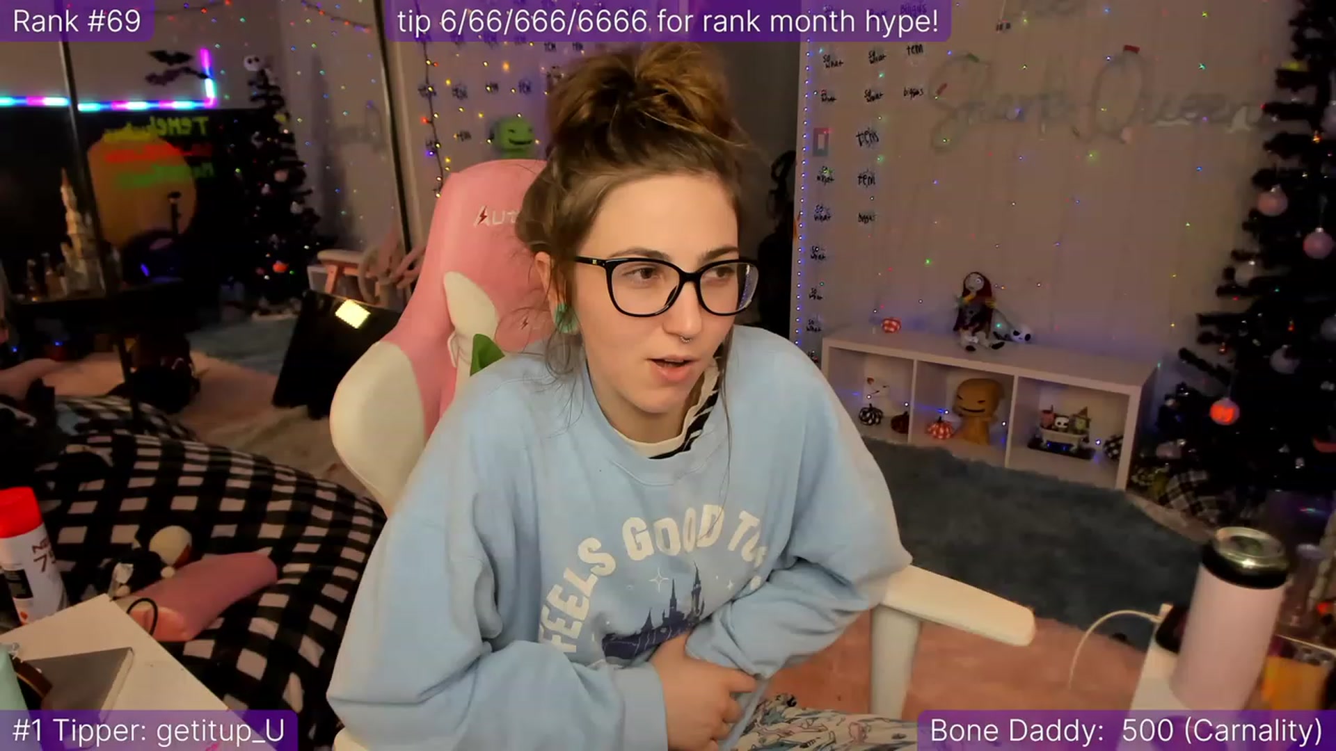Gallery image thumbnail from TheSharkQueen's myfreecams stream on, 12/09/2022, 13:57 image 3 of 20