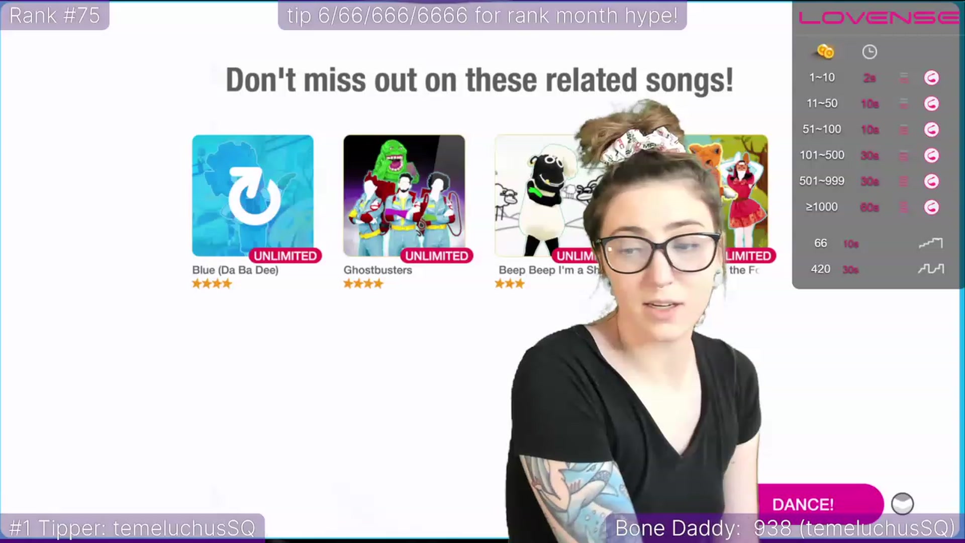 Gallery image thumbnail from TheSharkQueen's myfreecams stream on, 12/10/2022, 07:05 image 4 of 20