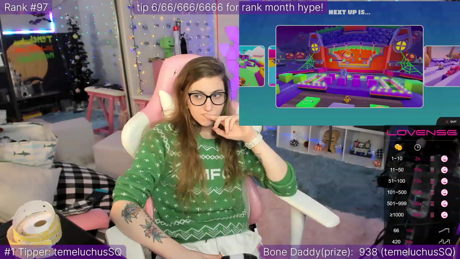 Gallery image thumbnail from TheSharkQueen's myfreecams stream on, 12/13/2022, 05:00 image 11 of 20