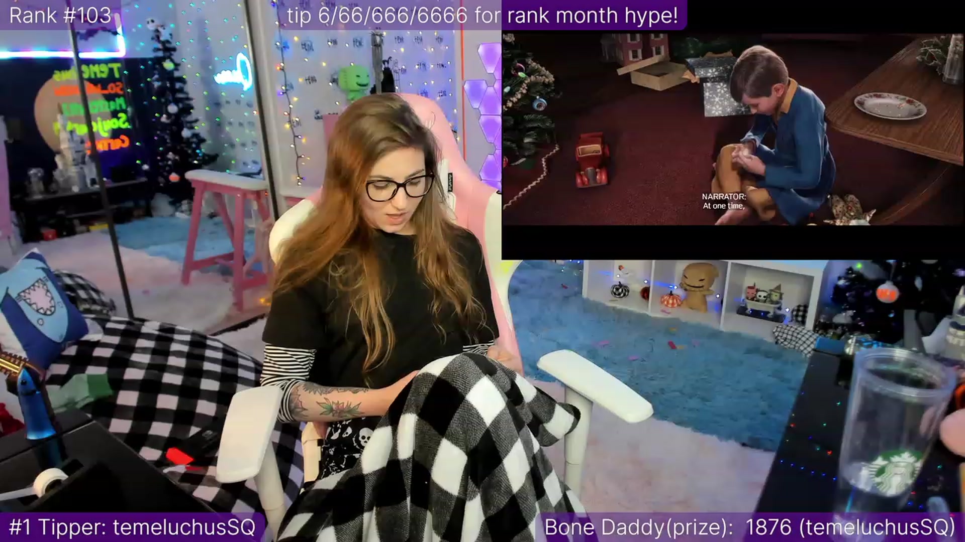 Gallery image thumbnail from TheSharkQueen's myfreecams stream on, 12/15/2022, 05:58 image 3 of 20