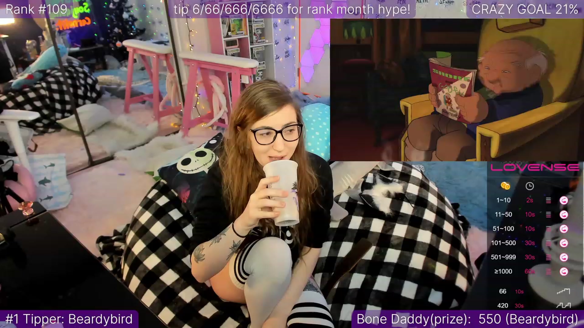 Gallery image thumbnail from TheSharkQueen's myfreecams stream on, 12/18/2022, 07:52 image 5 of 20