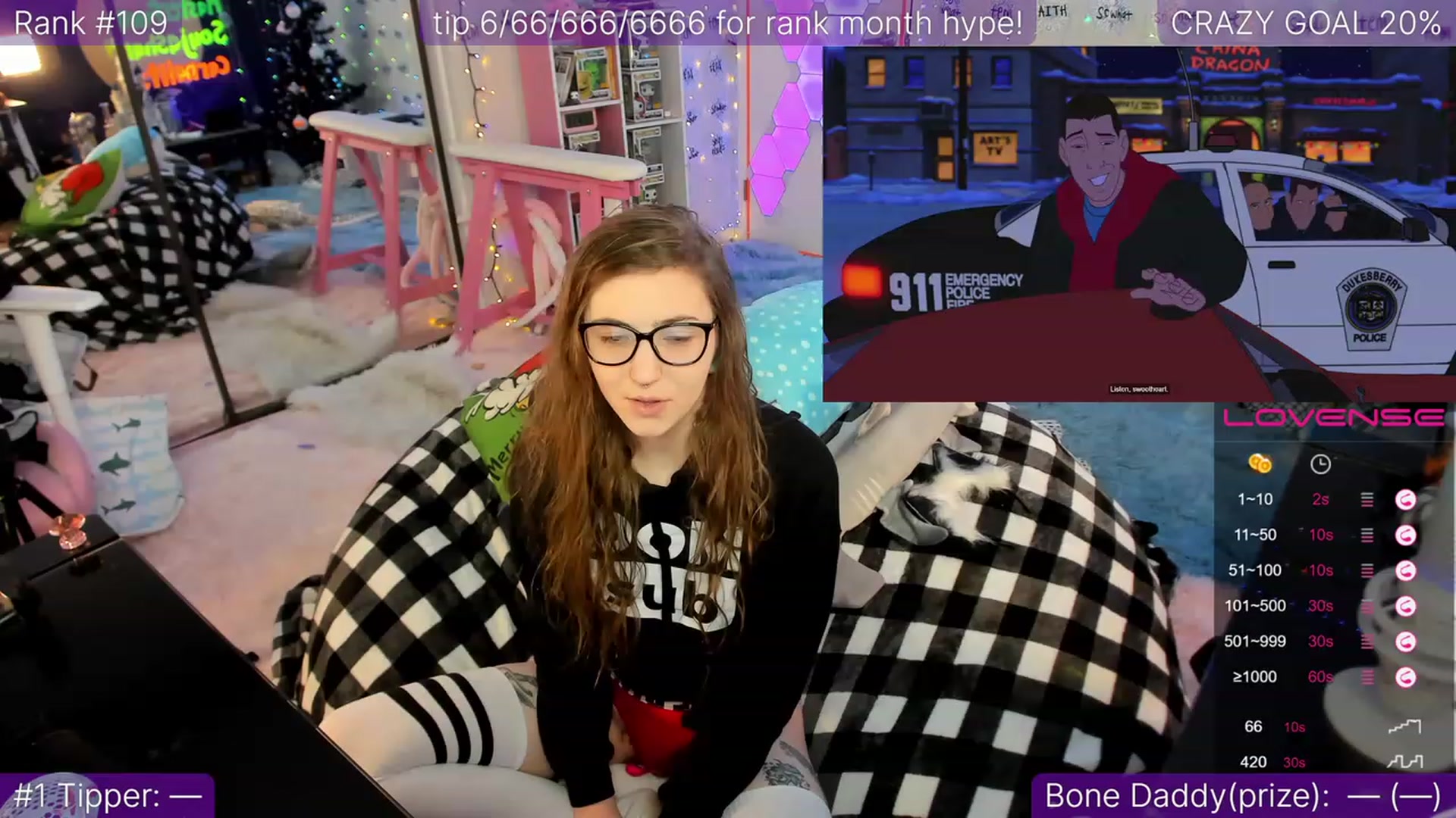 Gallery image thumbnail from TheSharkQueen's myfreecams stream on, 12/18/2022, 07:52 image 1 of 20