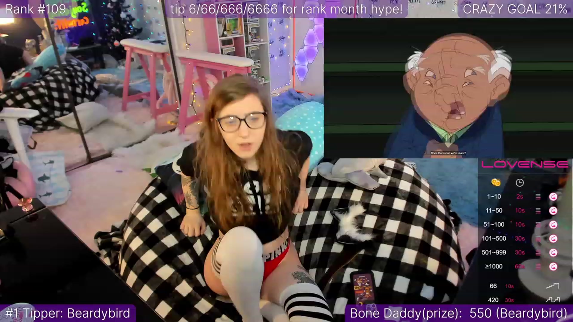 Gallery image thumbnail from TheSharkQueen's myfreecams stream on, 12/18/2022, 07:52 image 6 of 20