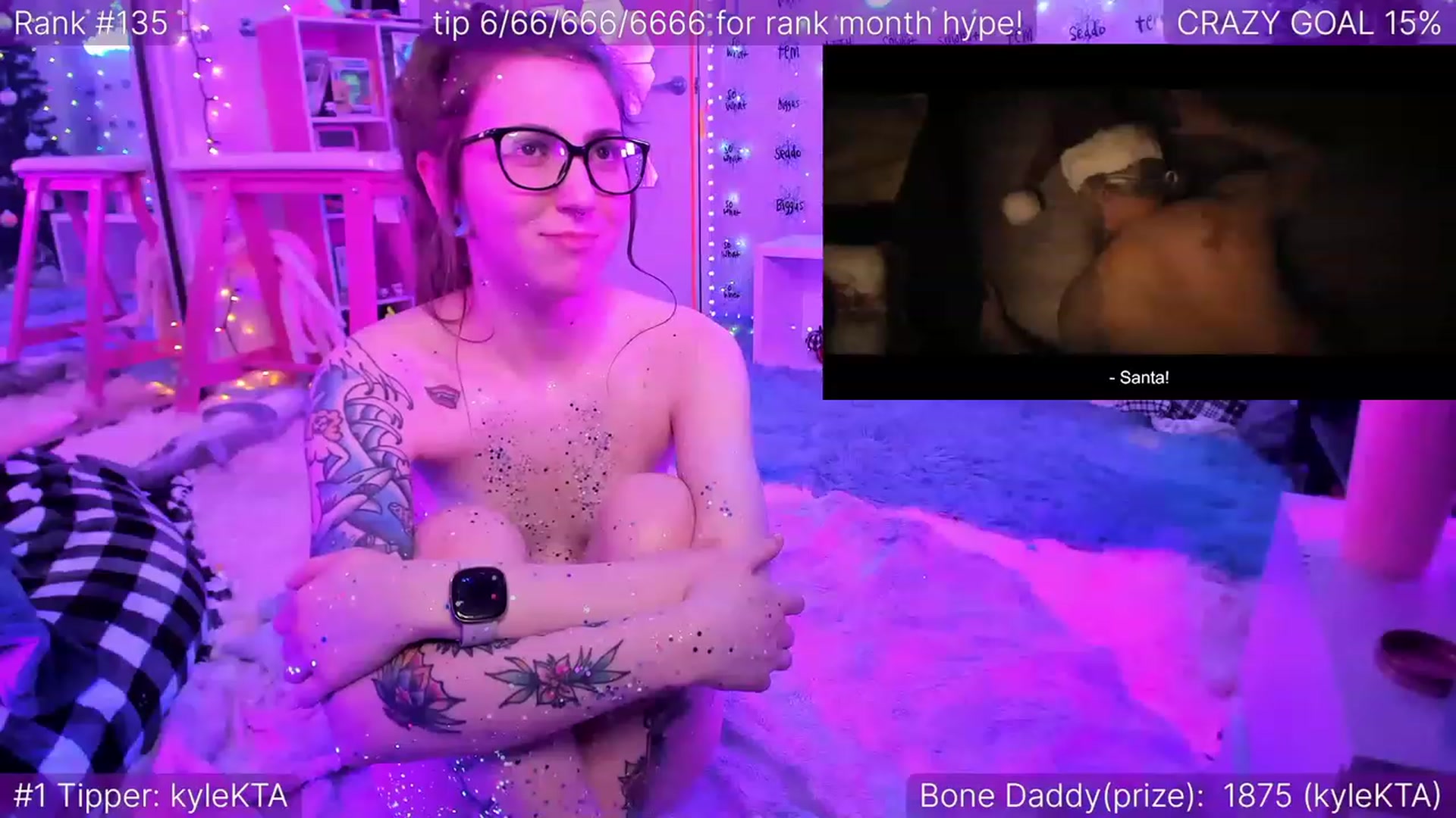 Gallery image thumbnail from TheSharkQueen's myfreecams stream on, 12/24/2022, 08:10 image 18 of 20
