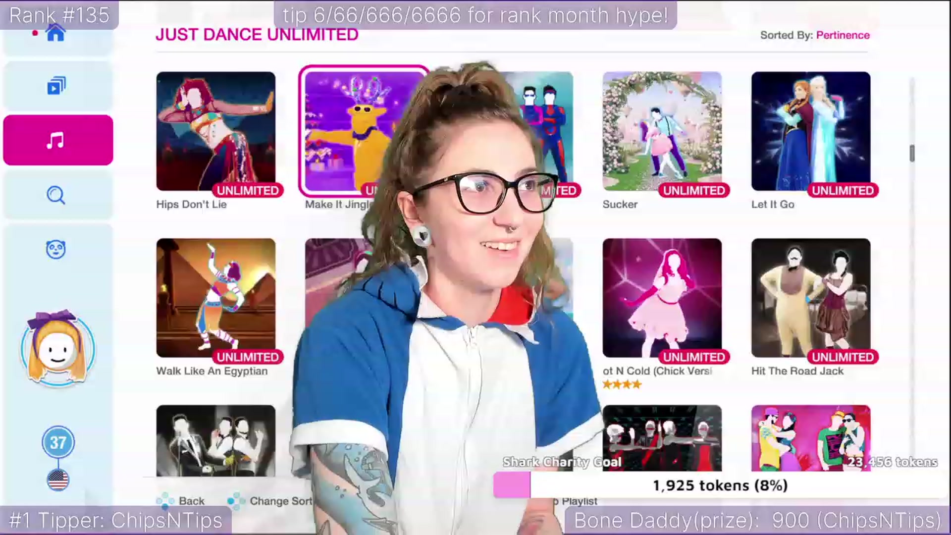 Gallery image thumbnail from TheSharkQueen's myfreecams stream on, 12/25/2022, 07:37 image 2 of 20