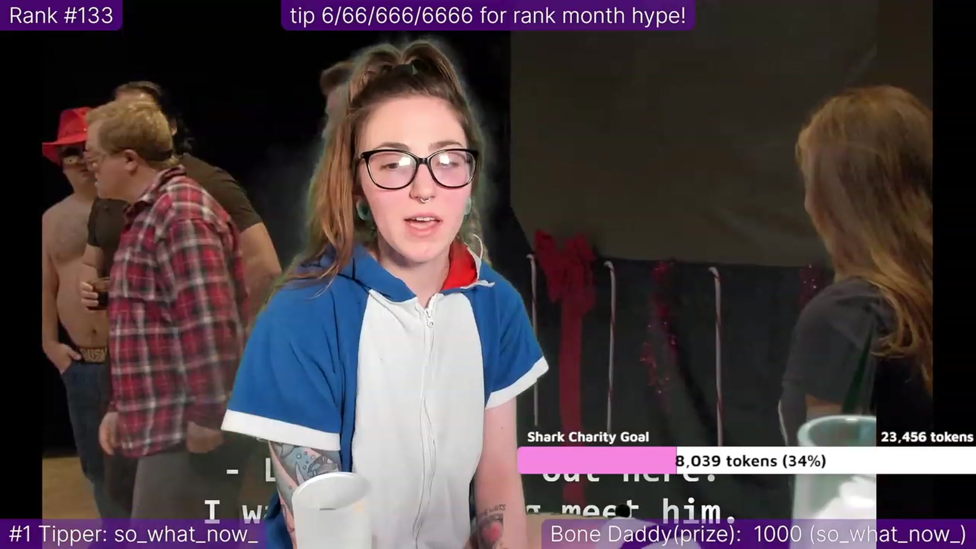 Gallery image thumbnail from TheSharkQueen's myfreecams stream on, 12/25/2022, 07:37 image 18 of 20