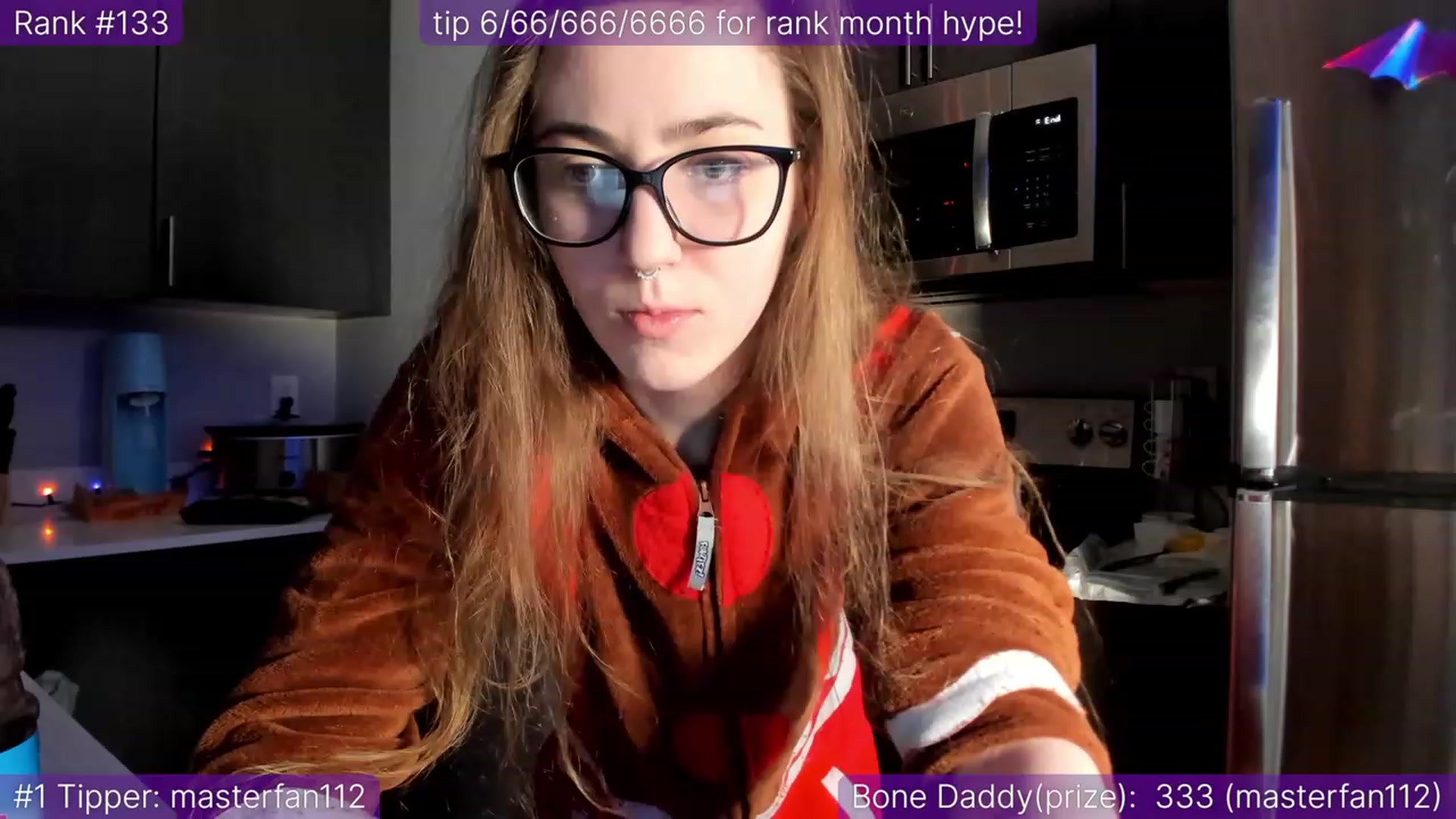 Gallery image thumbnail from TheSharkQueen's myfreecams stream on, 12/26/2022, 03:06 image 2 of 20