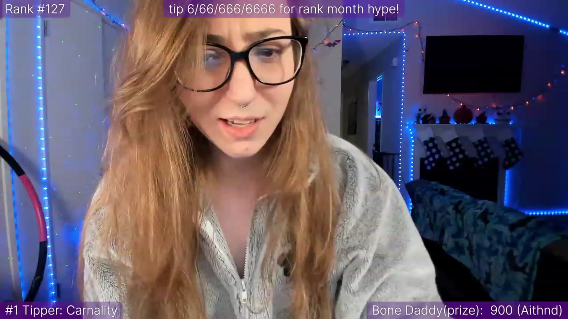 Gallery image thumbnail from TheSharkQueen's myfreecams stream on, 12/28/2022, 06:20 image 20 of 20