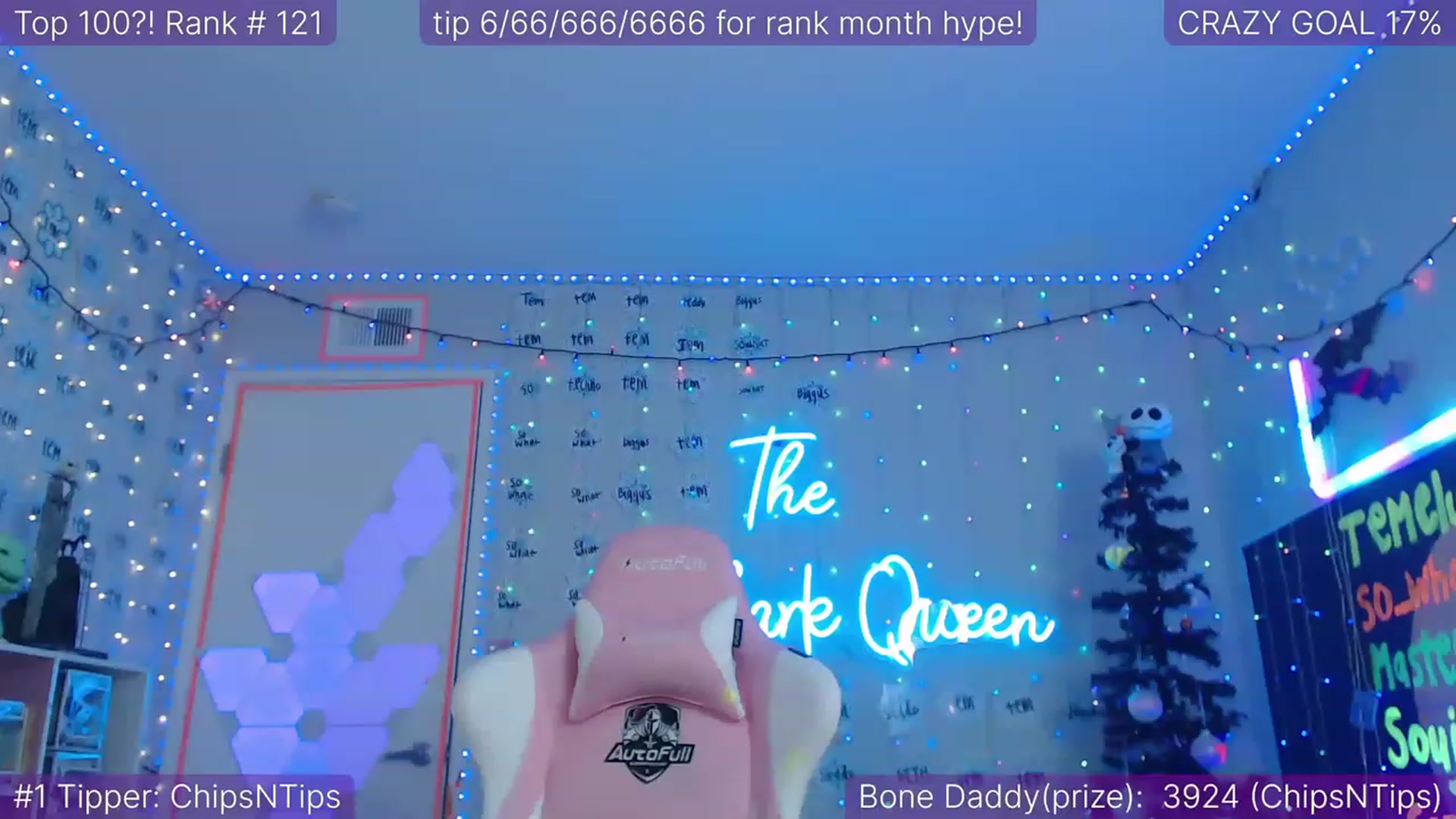 Gallery image thumbnail from TheSharkQueen's myfreecams stream on, 12/31/2022, 05:22 image 16 of 20