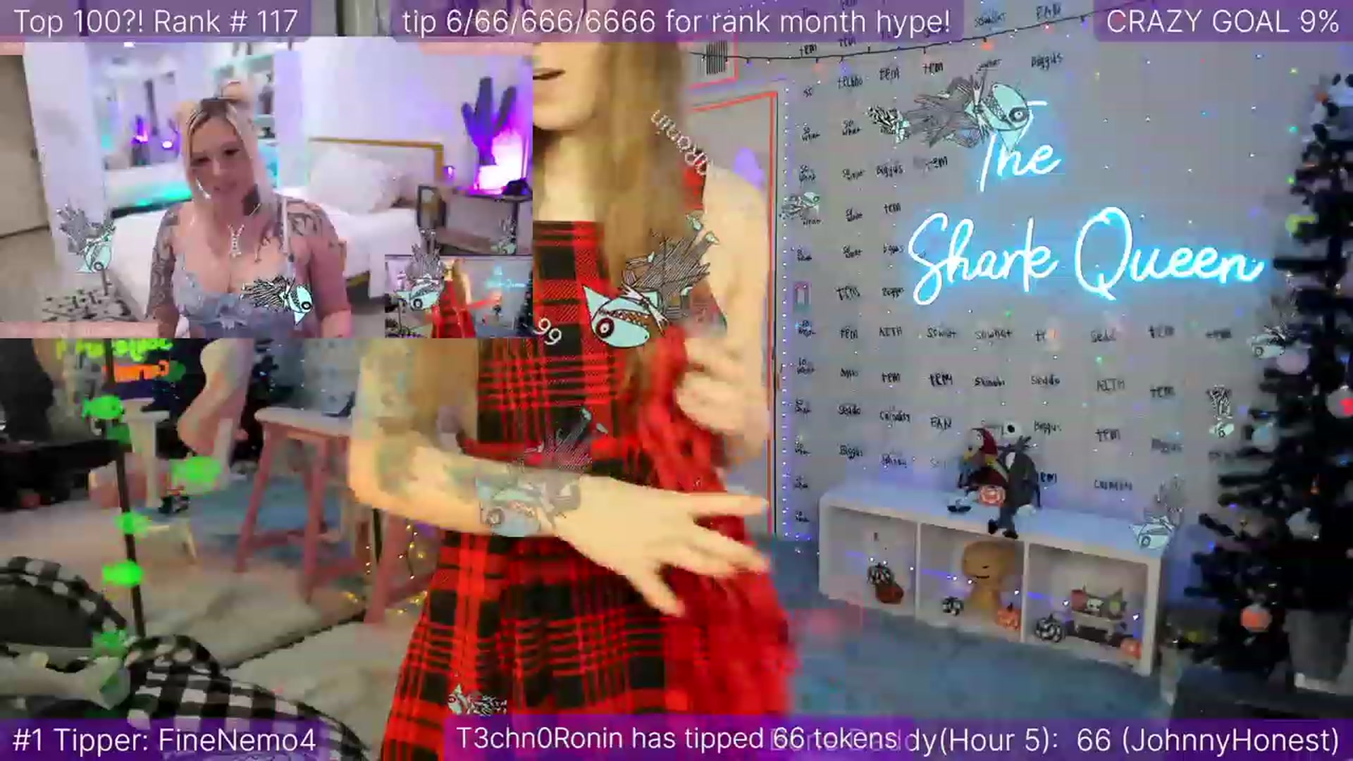 Gallery image thumbnail from TheSharkQueen's myfreecams stream on, 01/01/2023, 06:17 image 7 of 20
