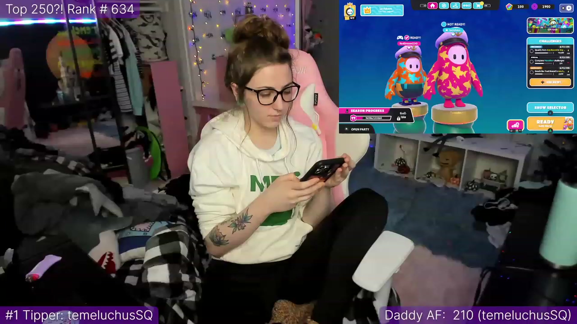 Gallery image thumbnail from TheSharkQueen's myfreecams stream on, 01/03/2023, 01:01 image 8 of 20