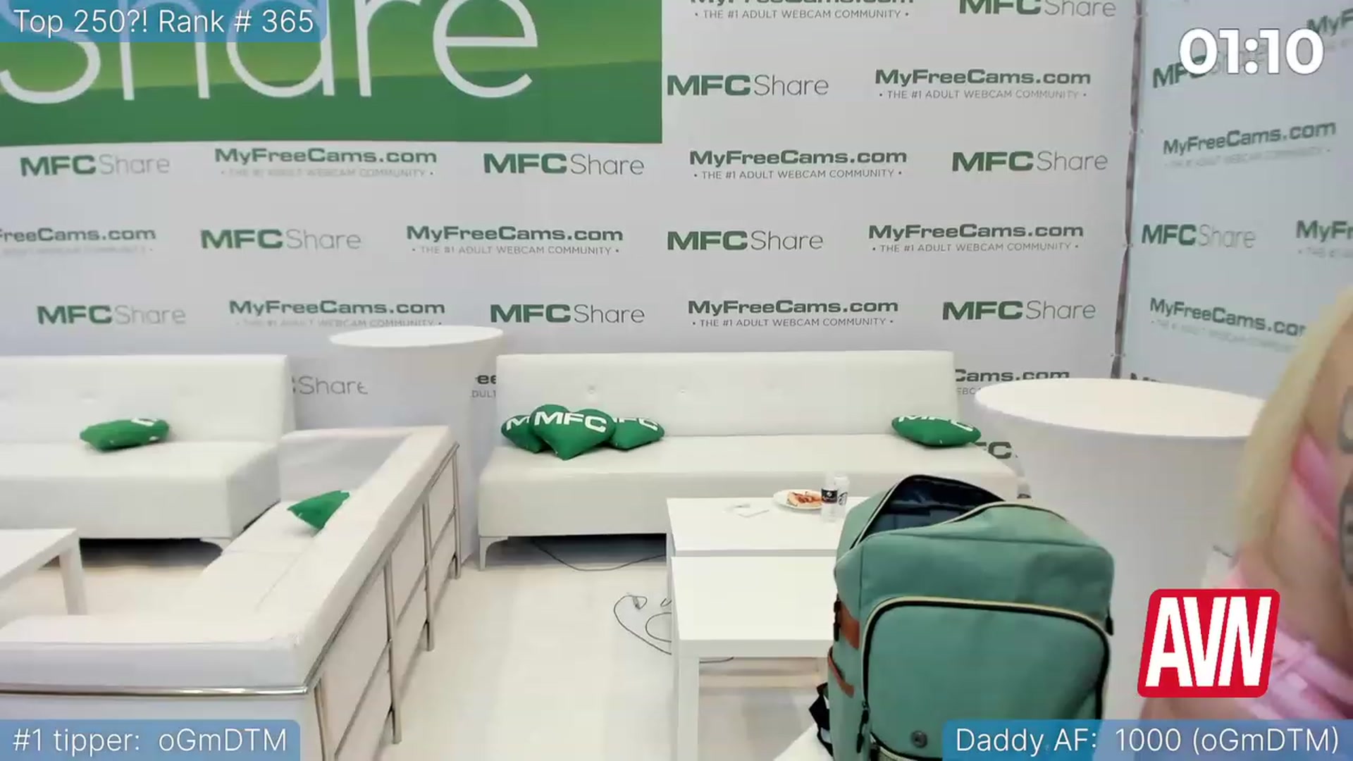 Gallery image thumbnail from TheSharkQueen's myfreecams stream on, 01/06/2023, 03:01 image 9 of 20