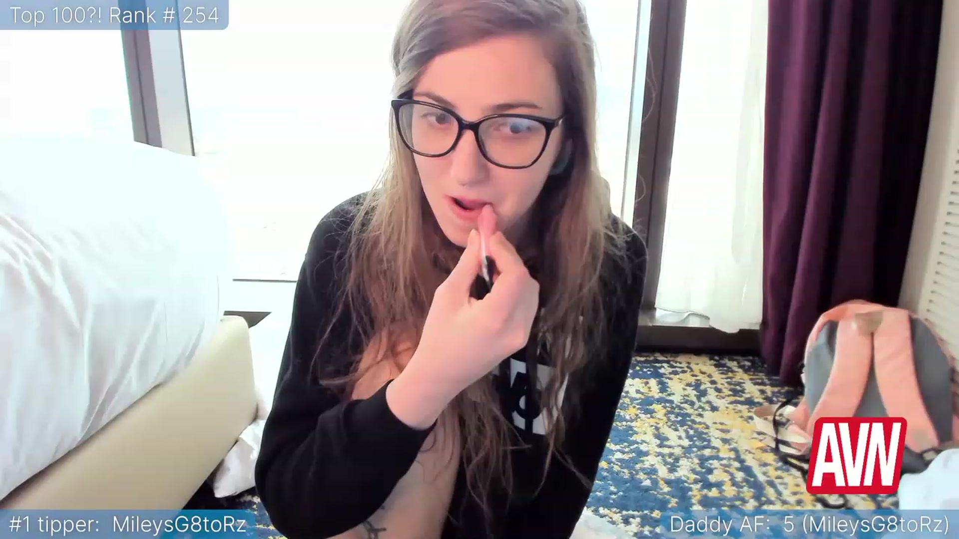 Gallery image thumbnail from TheSharkQueen's myfreecams stream on, 01/07/2023, 23:11 image 1 of 20
