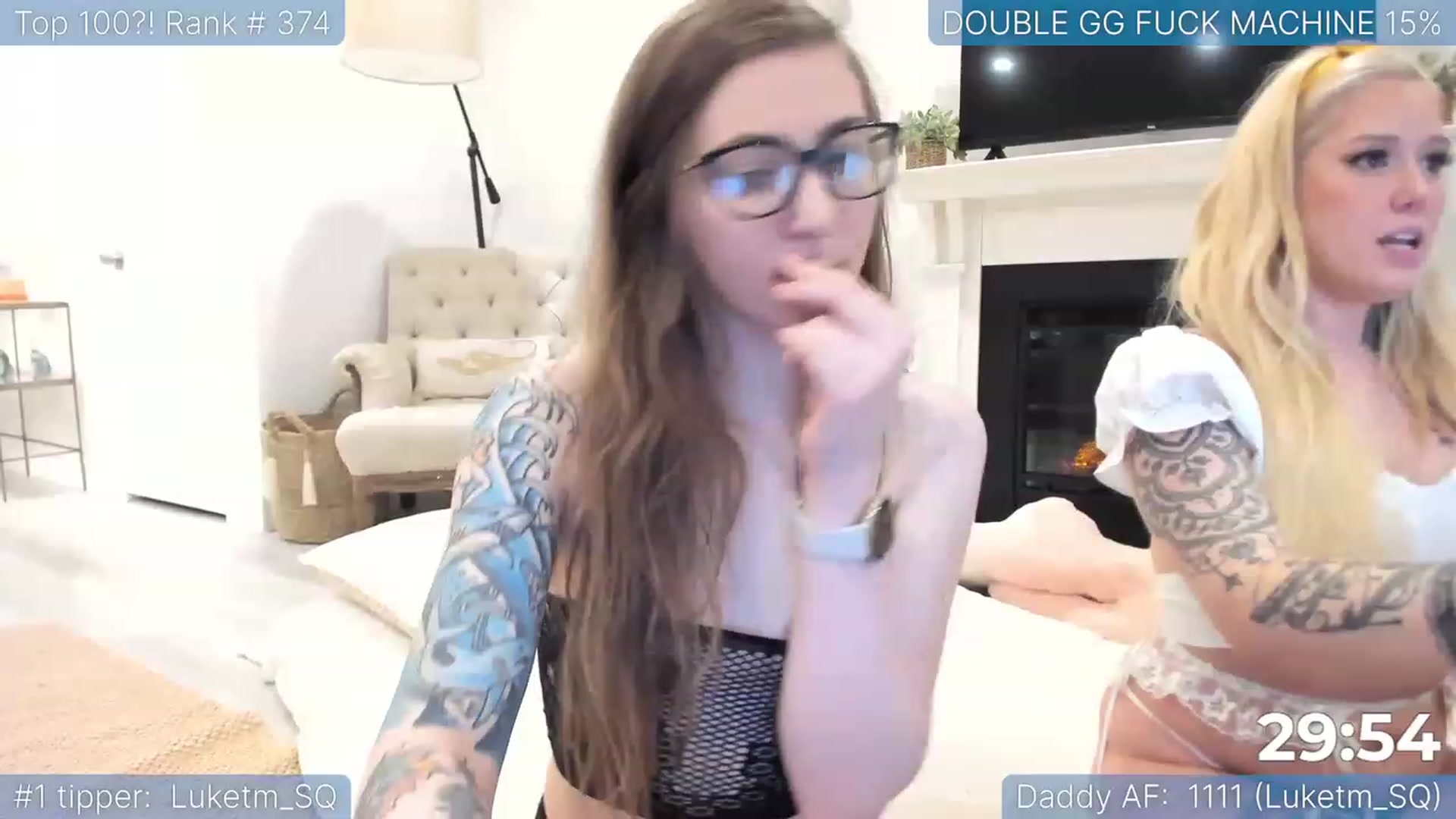 Gallery image thumbnail from TheSharkQueen's myfreecams stream on, 01/17/2023, 03:43 image 16 of 20