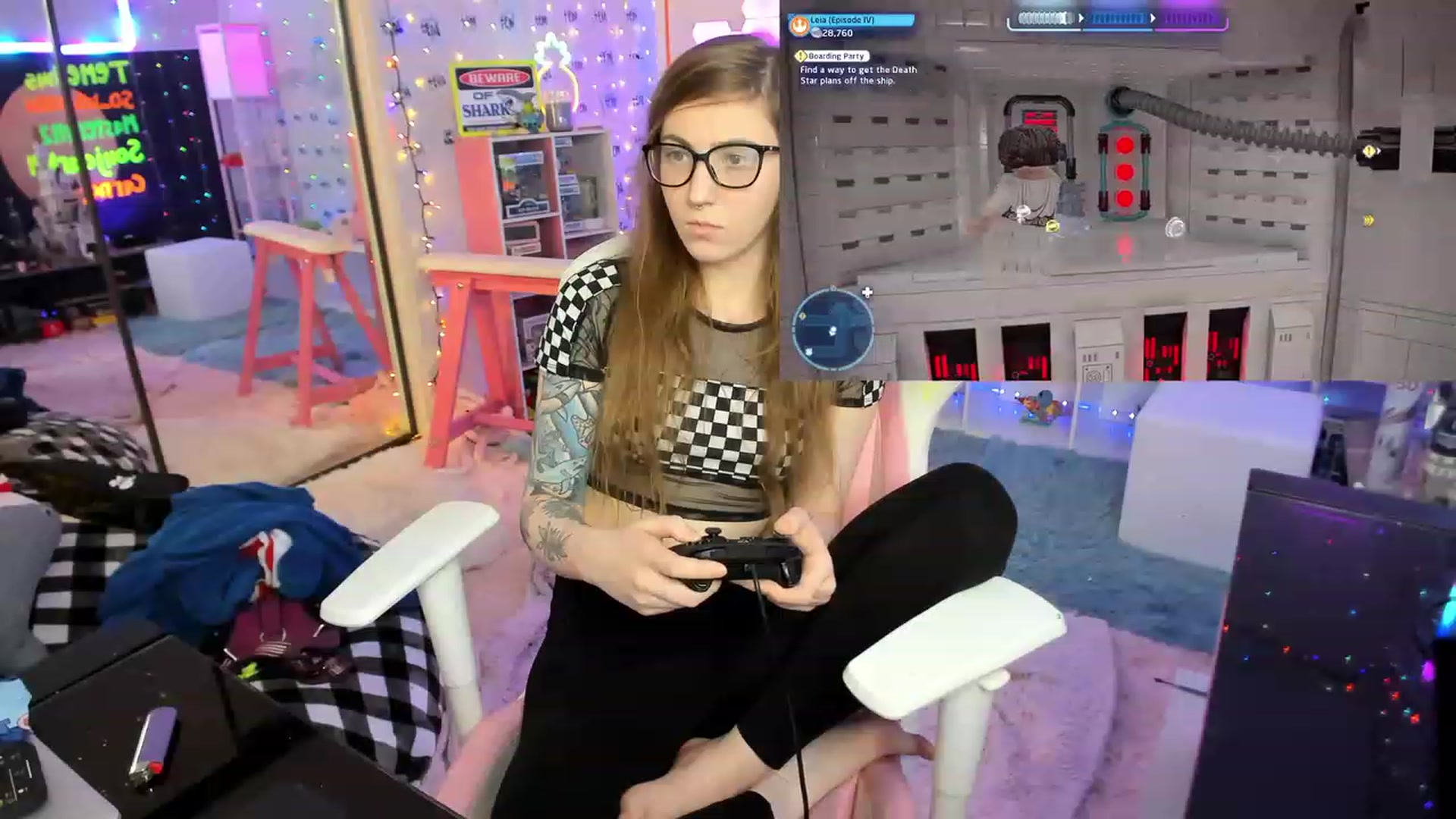 Gallery image thumbnail from TheSharkQueen's myfreecams stream on, 02/04/2023, 03:37 image 20 of 20