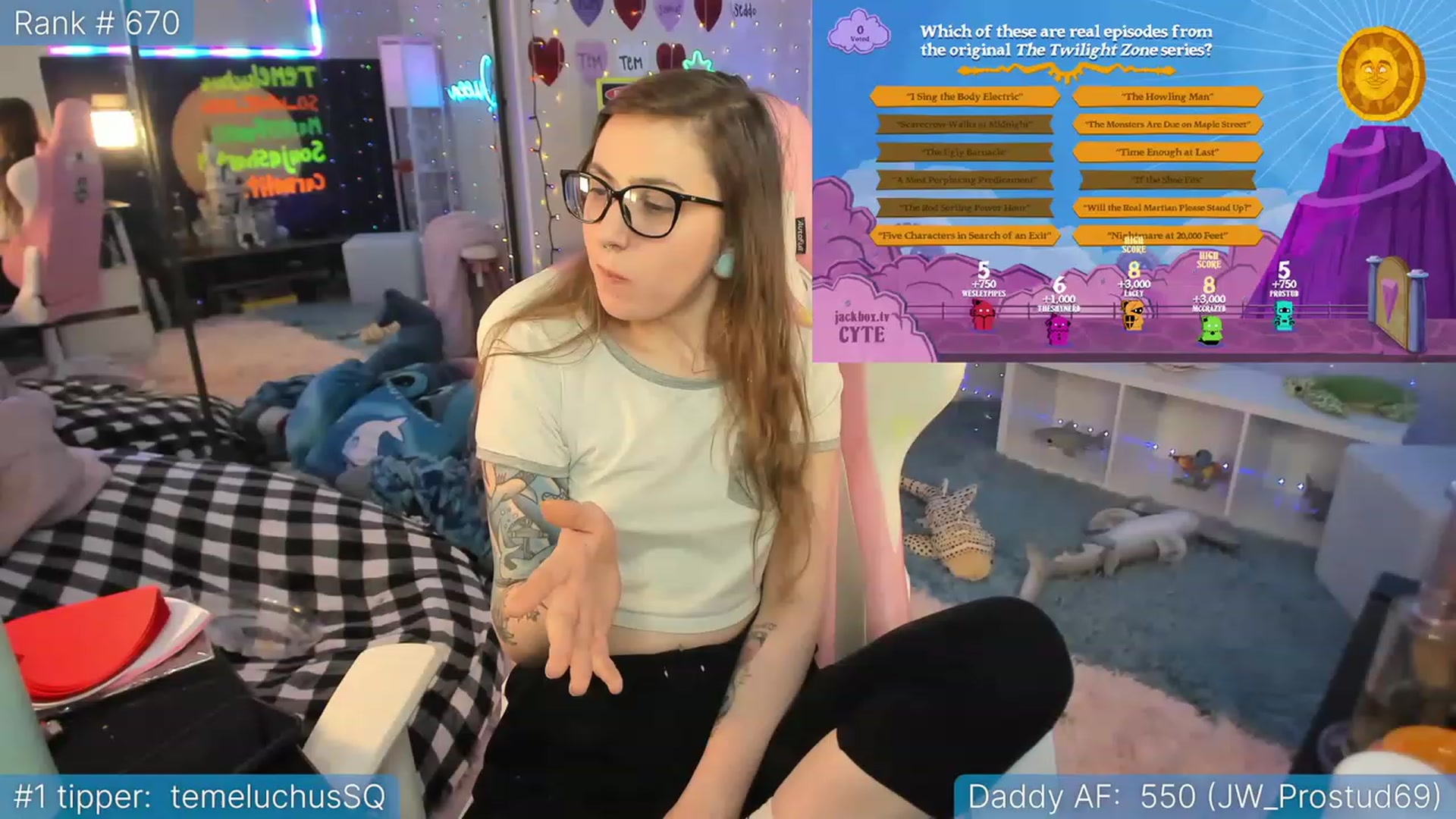 Gallery image thumbnail from TheSharkQueen's myfreecams stream on, 02/14/2023, 04:37 image 13 of 20