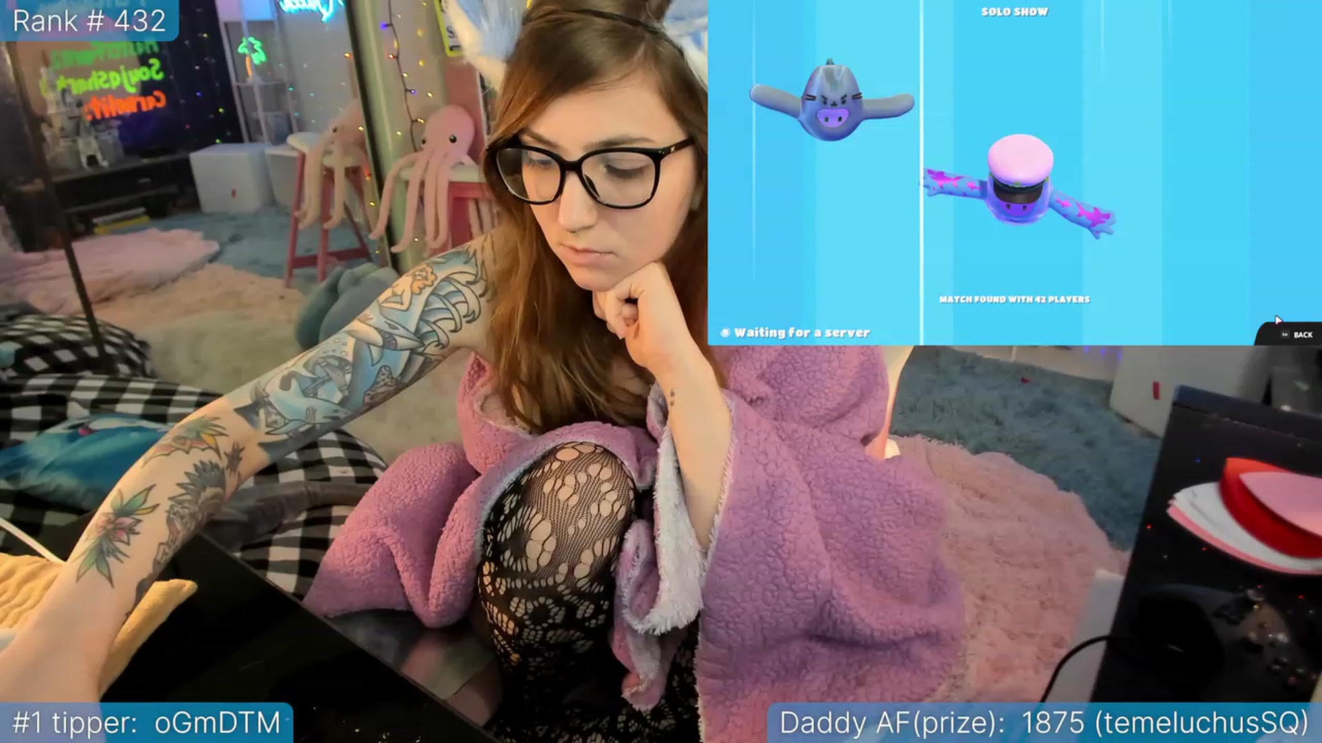 Gallery image thumbnail from TheSharkQueen's myfreecams stream on, 02/21/2023, 06:59 image 16 of 20
