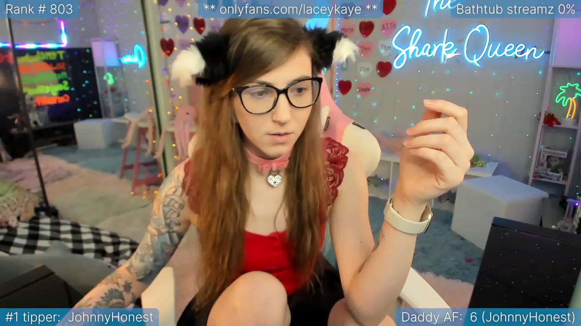 Gallery image thumbnail from TheSharkQueen's myfreecams stream on, 03/03/2023, 24:01 image 5 of 20