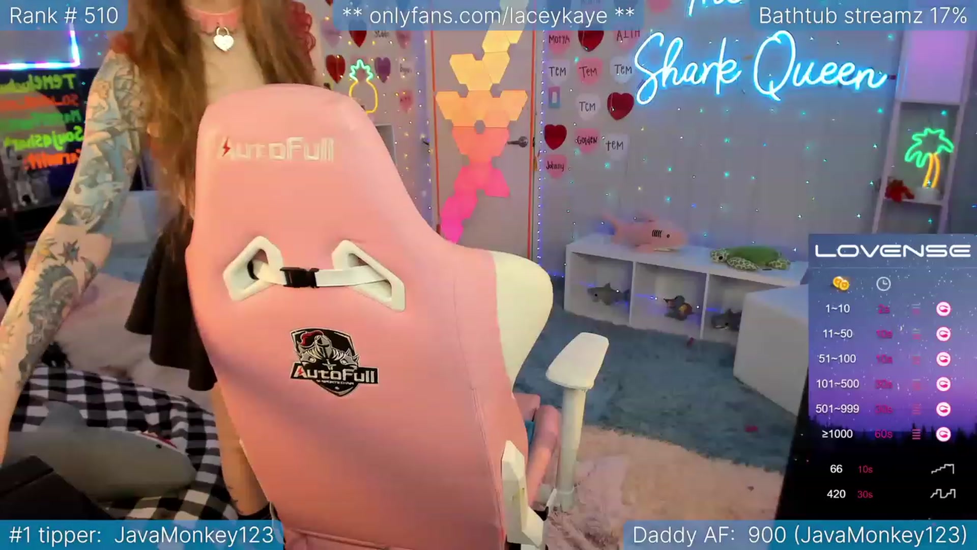 Gallery image thumbnail from TheSharkQueen's myfreecams stream on, 03/03/2023, 04:08 image 17 of 20