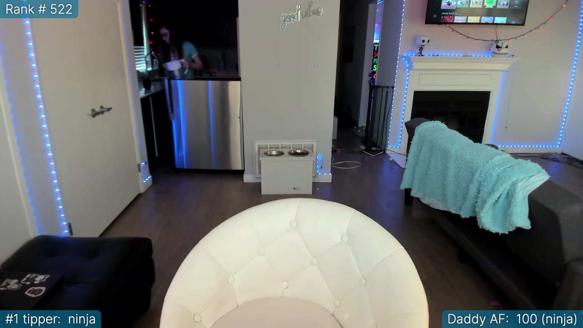 Gallery image thumbnail from TheSharkQueen's myfreecams stream on, 03/08/2023, 03:04 image 6 of 20