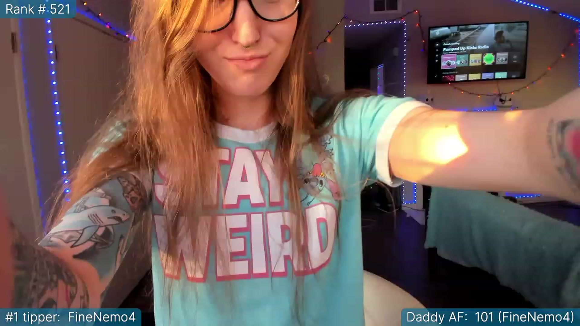 Gallery image thumbnail from TheSharkQueen's myfreecams stream on, 03/08/2023, 03:04 image 8 of 20