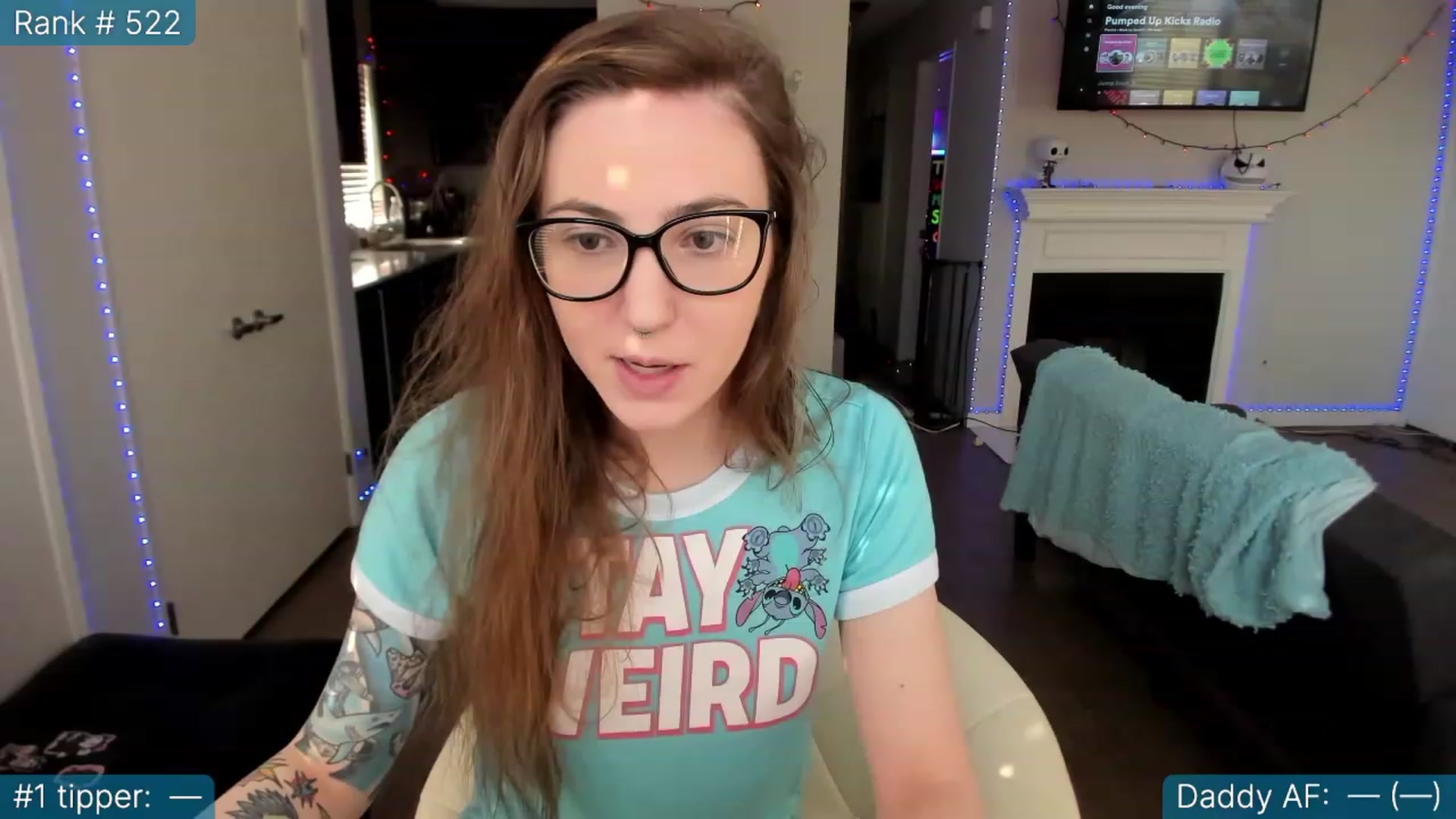 Gallery image thumbnail from TheSharkQueen's myfreecams stream on, 03/08/2023, 03:04 image 1 of 20