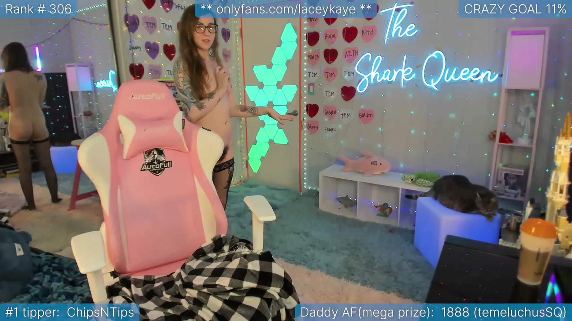 Gallery image thumbnail from TheSharkQueen's myfreecams stream on, 03/23/2023, 06:11 image 1 of 20