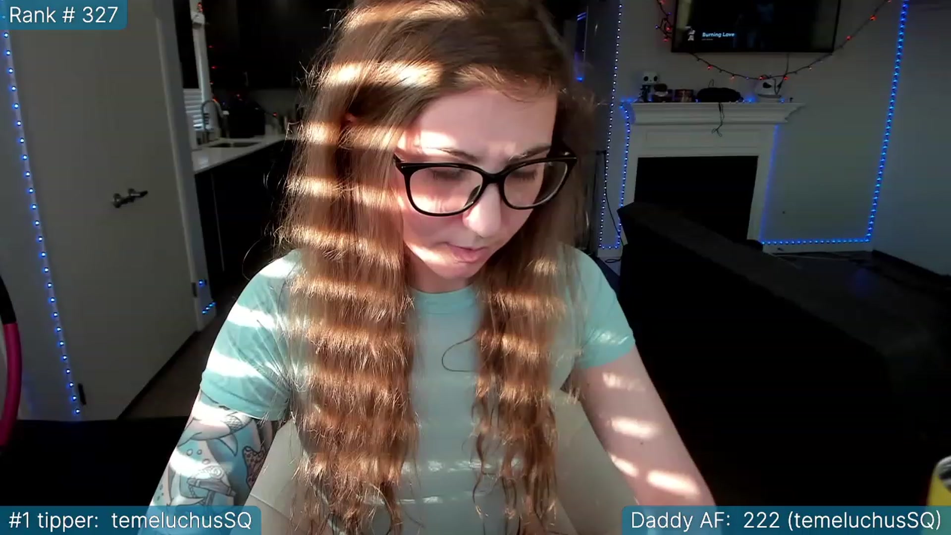 Gallery image thumbnail from TheSharkQueen's myfreecams stream on, 03/29/2023, 02:15 image 10 of 20