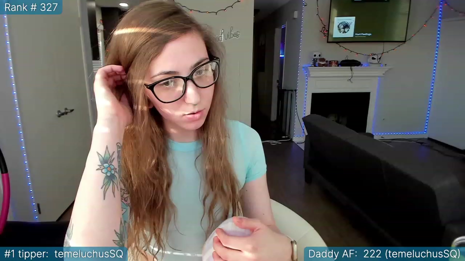 Gallery image thumbnail from TheSharkQueen's myfreecams stream on, 03/29/2023, 02:15 image 7 of 20