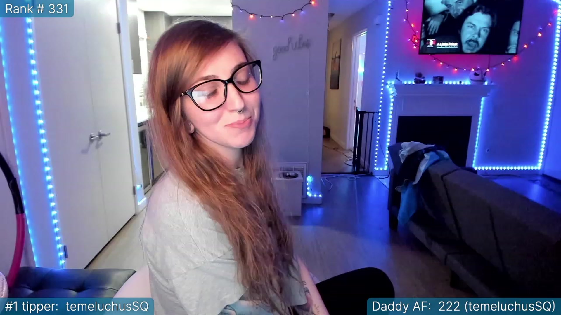 Gallery image thumbnail from TheSharkQueen's myfreecams stream on, 03/29/2023, 03:41 image 8 of 20