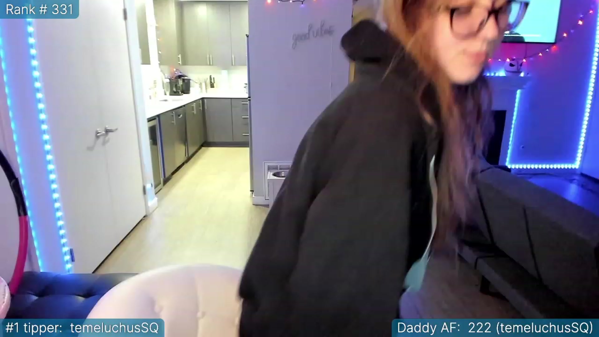 Gallery image thumbnail from TheSharkQueen's myfreecams stream on, 03/29/2023, 03:41 image 20 of 20