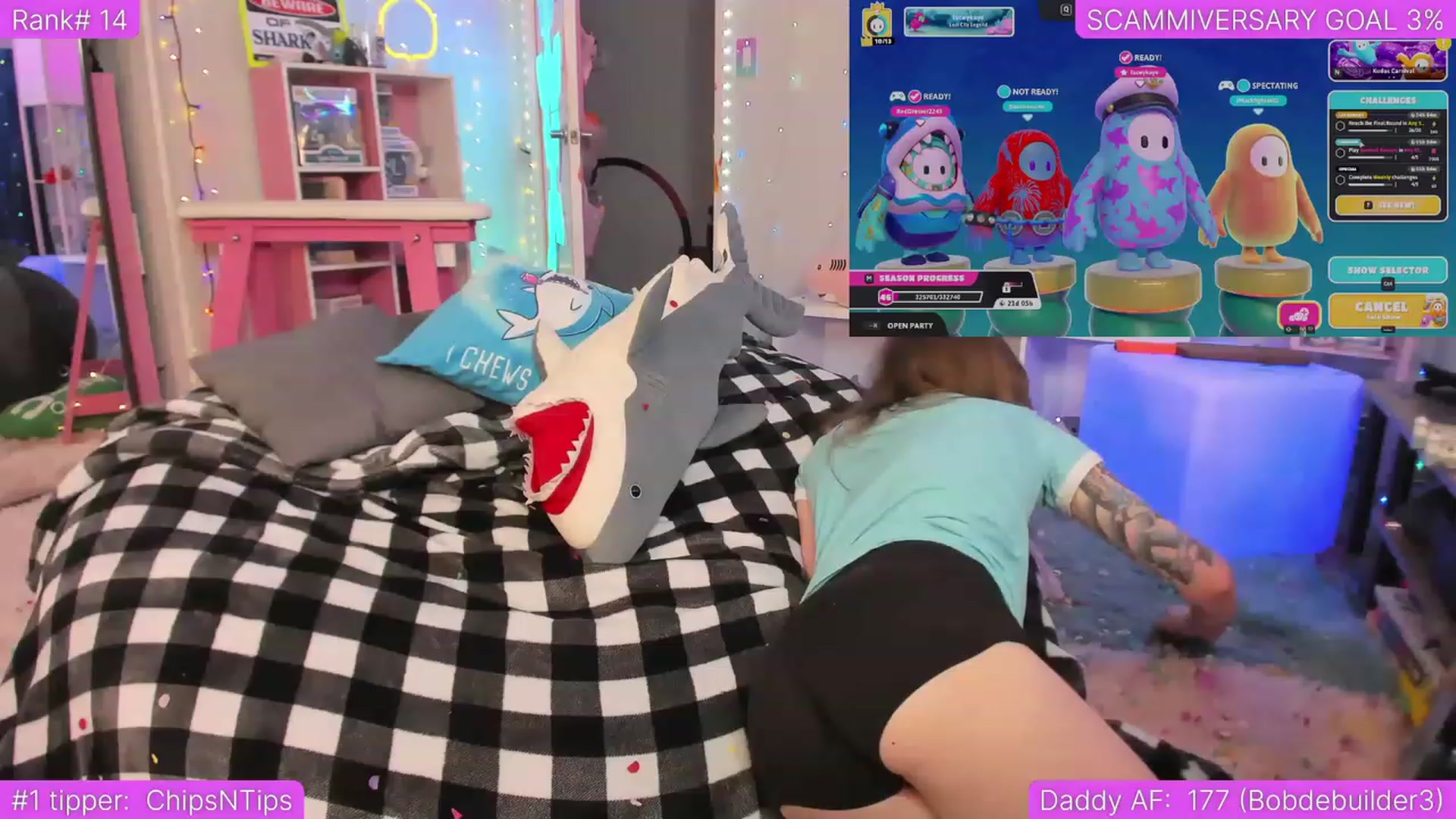 Gallery image thumbnail from TheSharkQueen's myfreecams stream on, 04/04/2023, 05:40 image 11 of 20